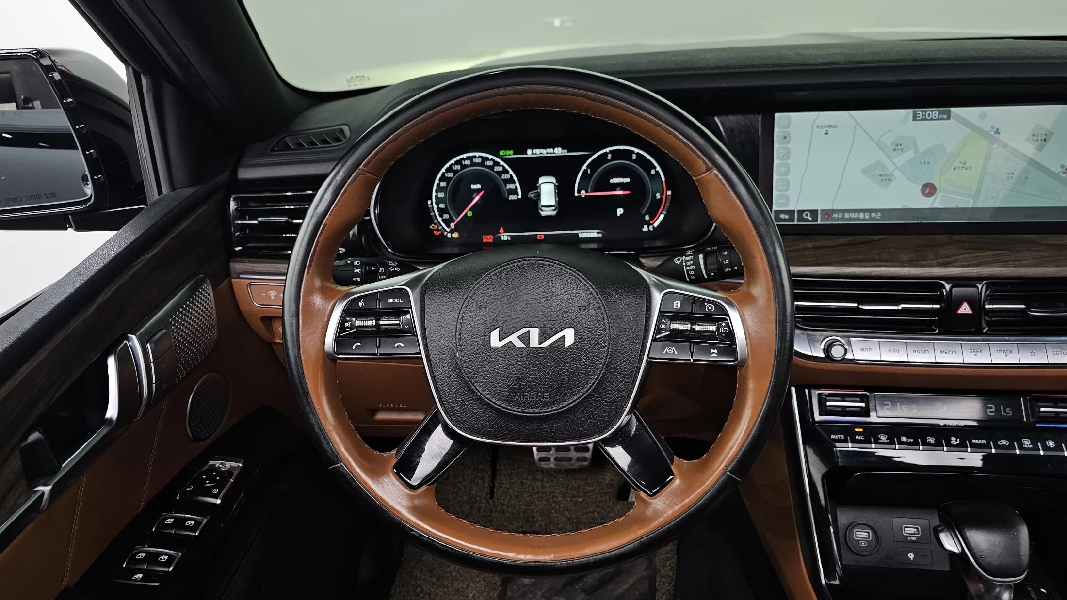 Kia Mohave Diesel 3.0 4WD 6-Seater Masters, 2022 г. 105614 км. — фото 13