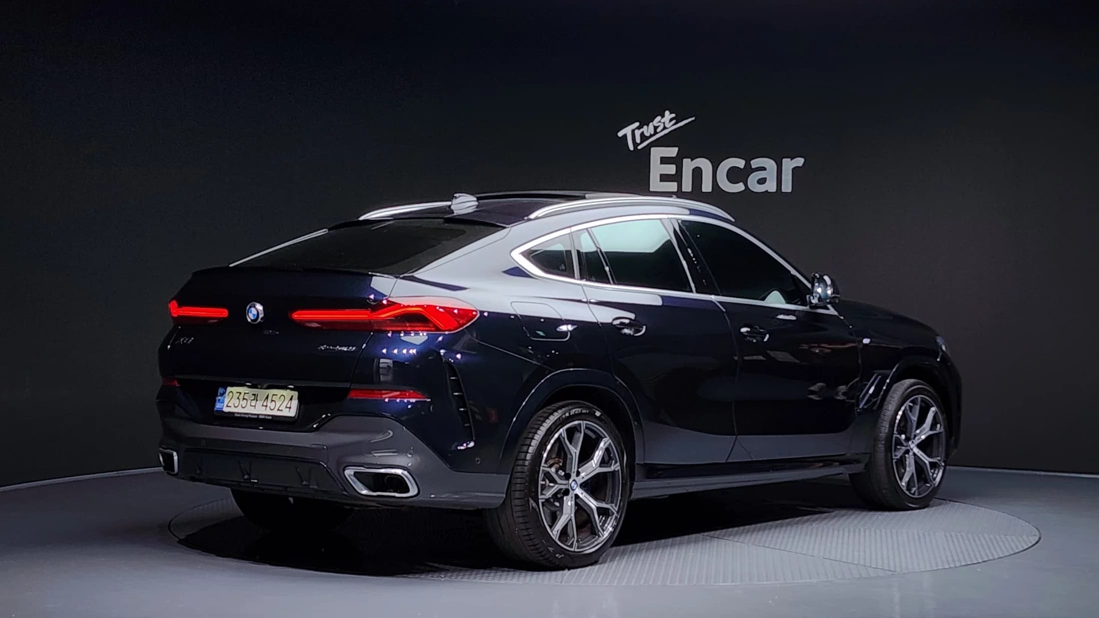 BMW X6 xDrive40i M Sport, 2021 г. 68790 км. — фото 2