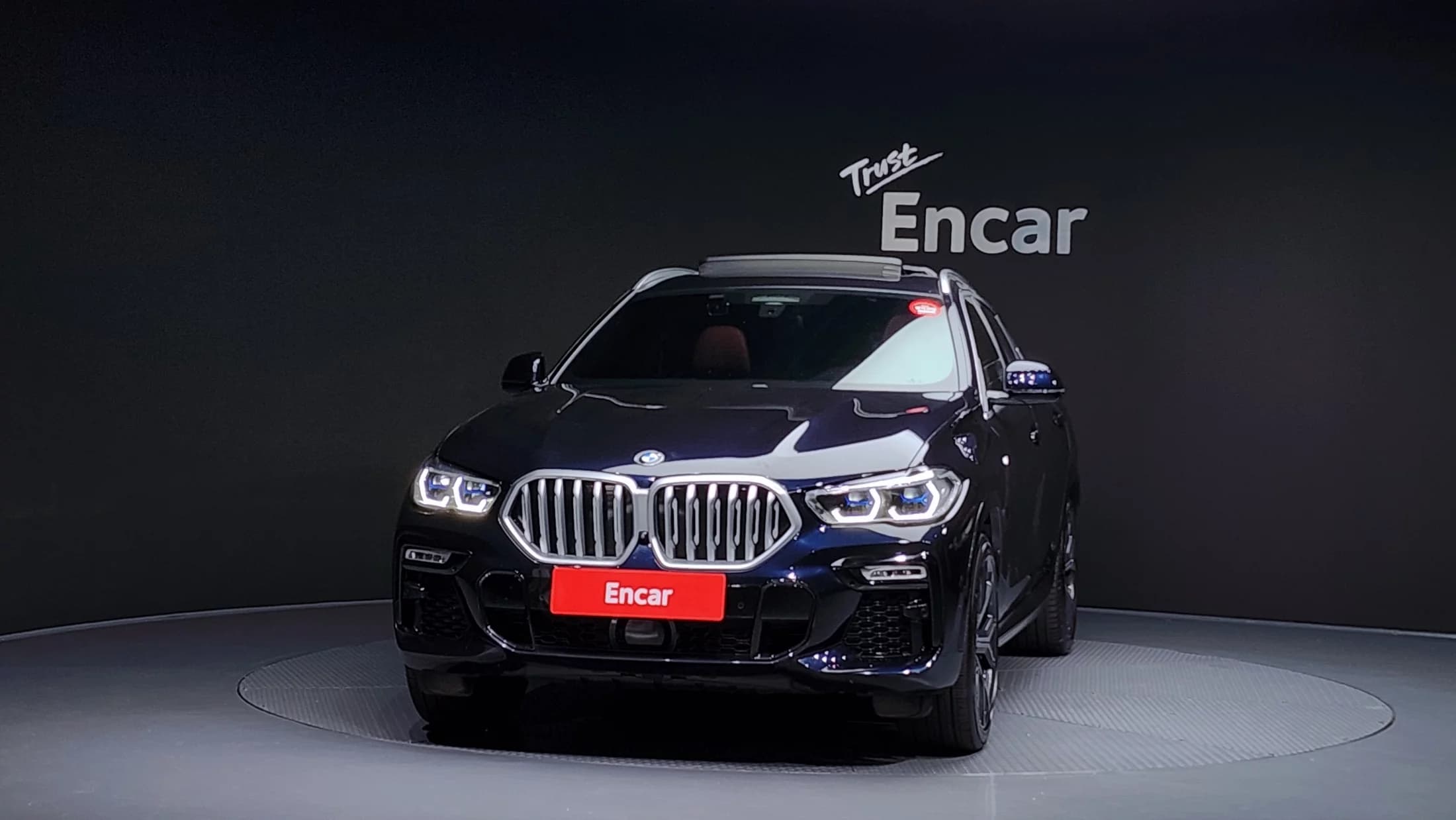 BMW X6 xDrive40i M Sport, 2021 г. 68790 км. — фото 3