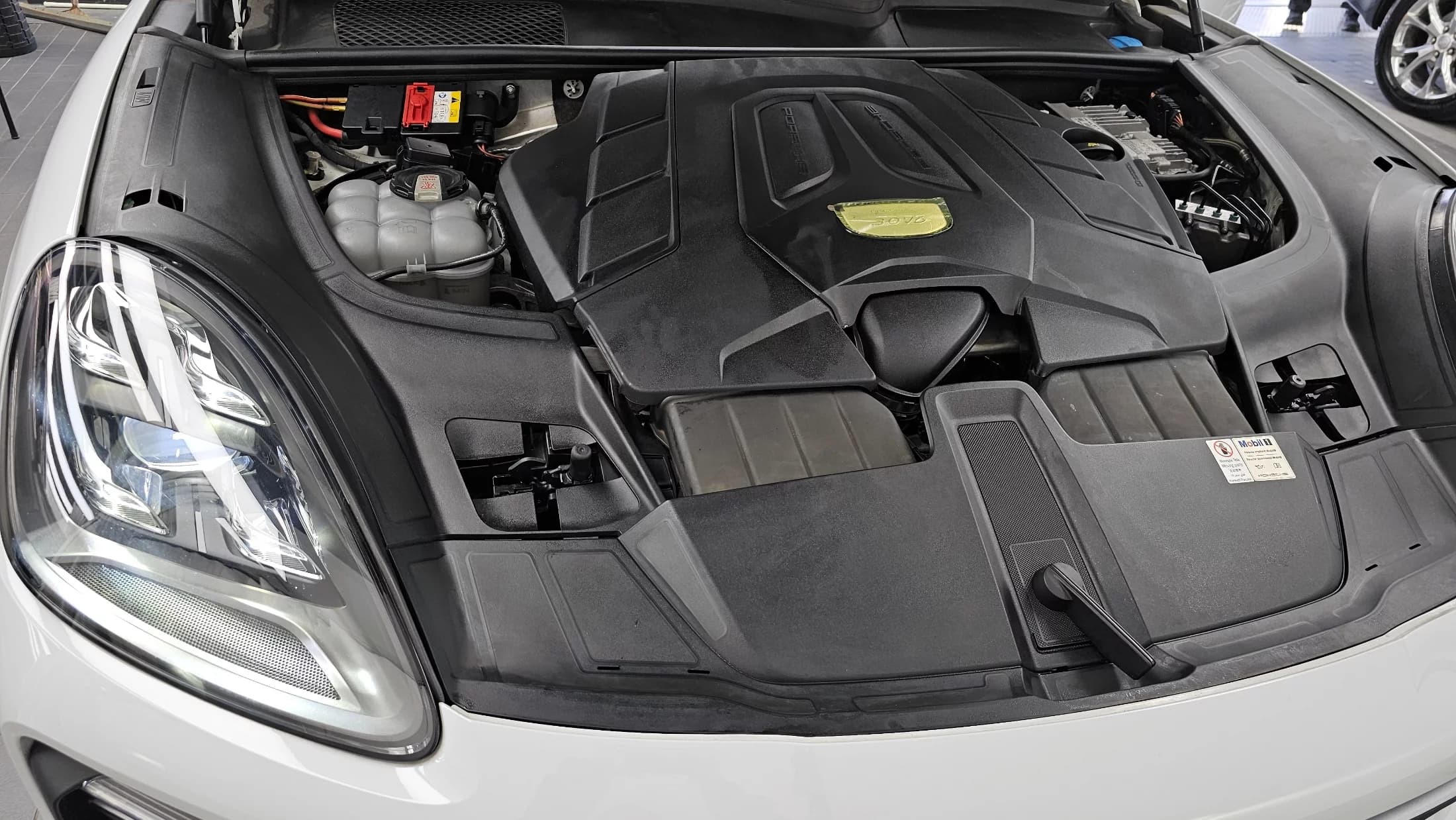 Porsche CAYENNE 3.0, 2021 г. 71463 км. — фото 6