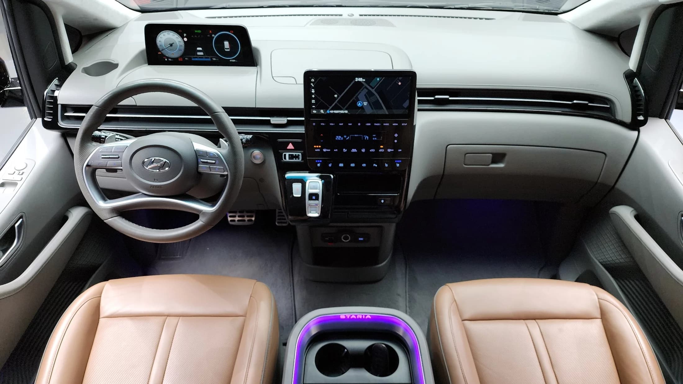 Hyundai Staria Lounge 9-Seater Inspiration, 2023 г. 47209 км. — фото 7