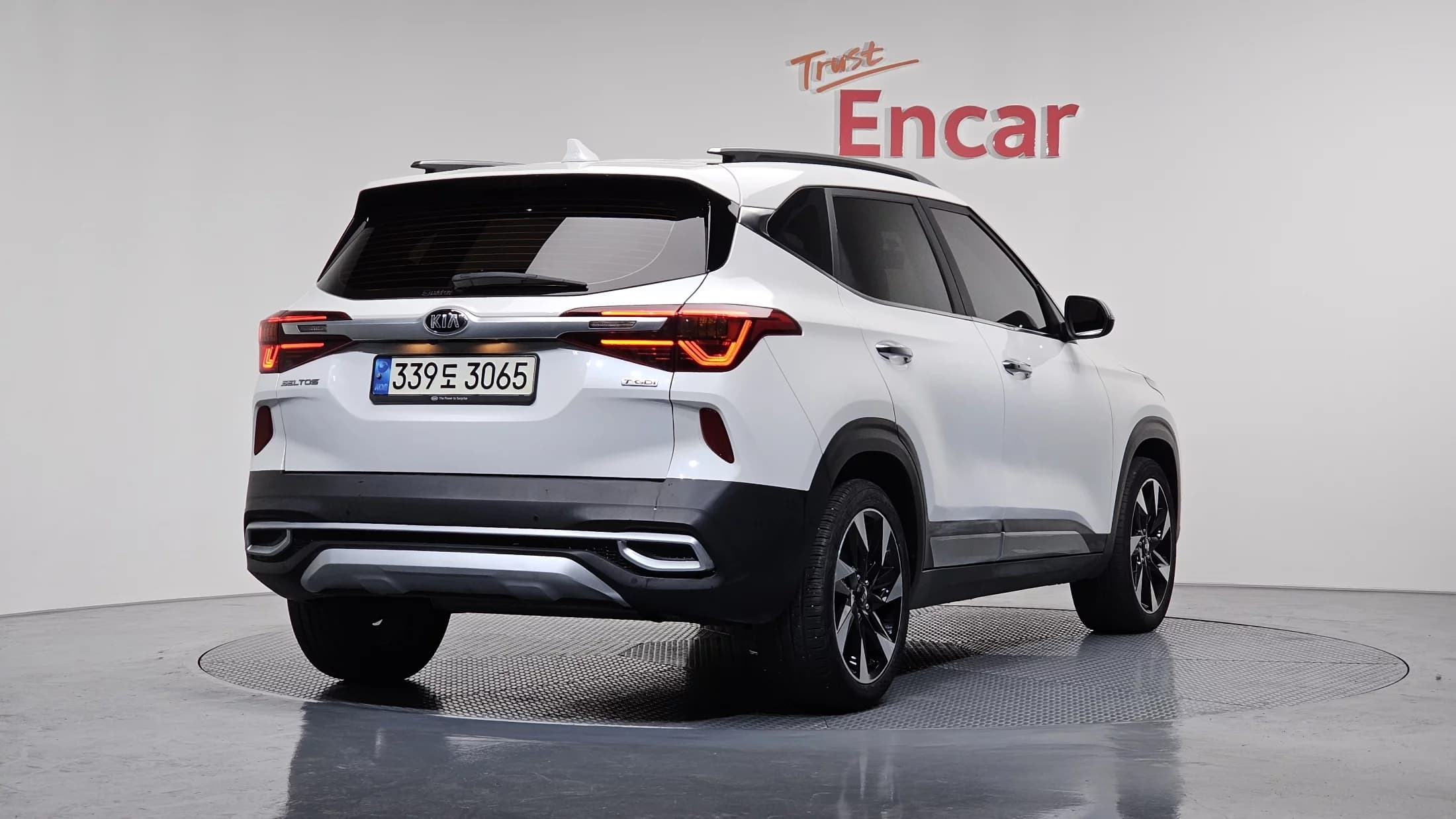 Kia Seltos Gasoline 1.6 Turbo 2WD Gravity, 2021 г. 31744 км. — фото 2