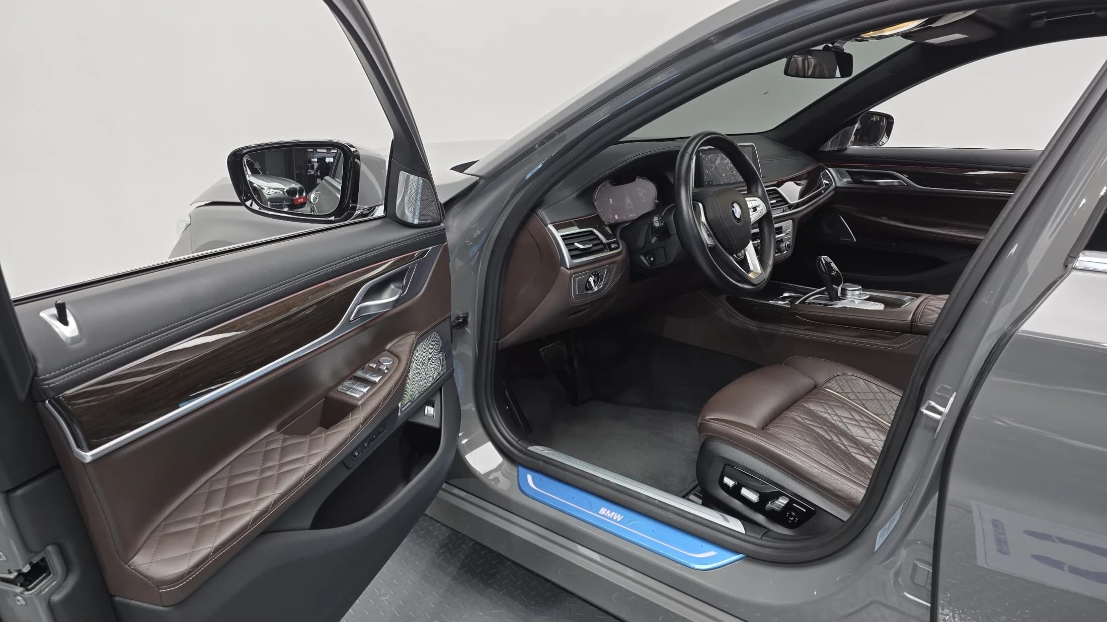 BMW 7-Series 740i Design Pure Excellence, 2022 г. 37846 км. — фото 11