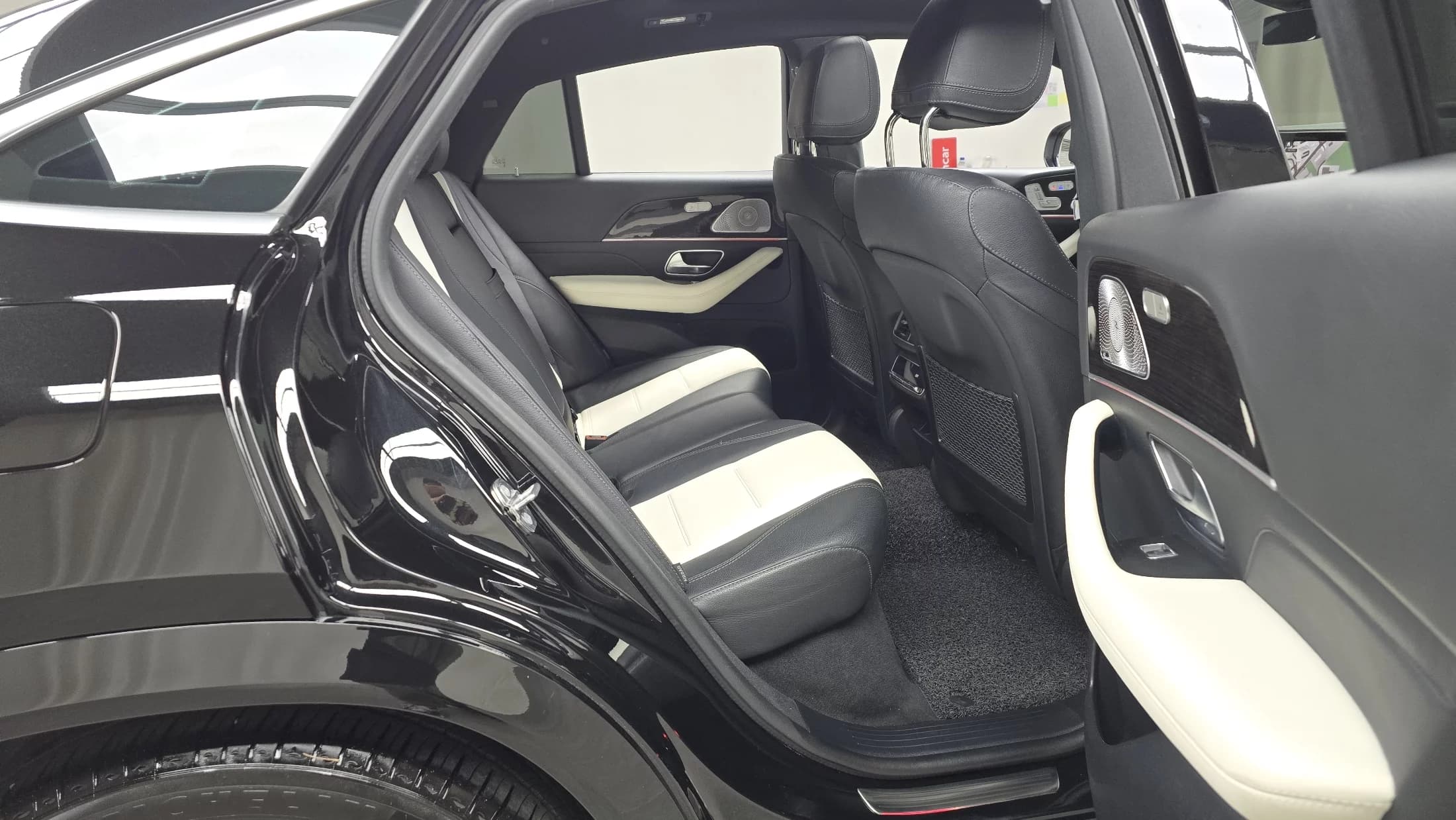 Mercedes-Benz GLE-Class GLE400d 4MATIC Coupe, 2021 г. 96688 км. — фото 12