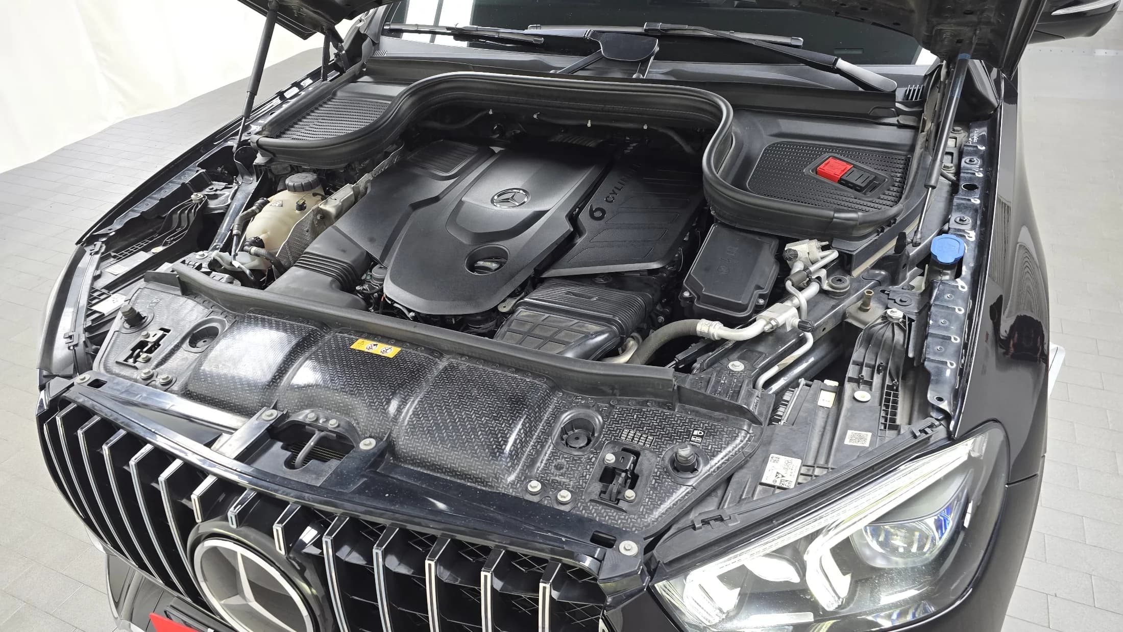 Mercedes-Benz GLE-Class GLE400d 4MATIC Coupe, 2021 г. 96688 км. — фото 6