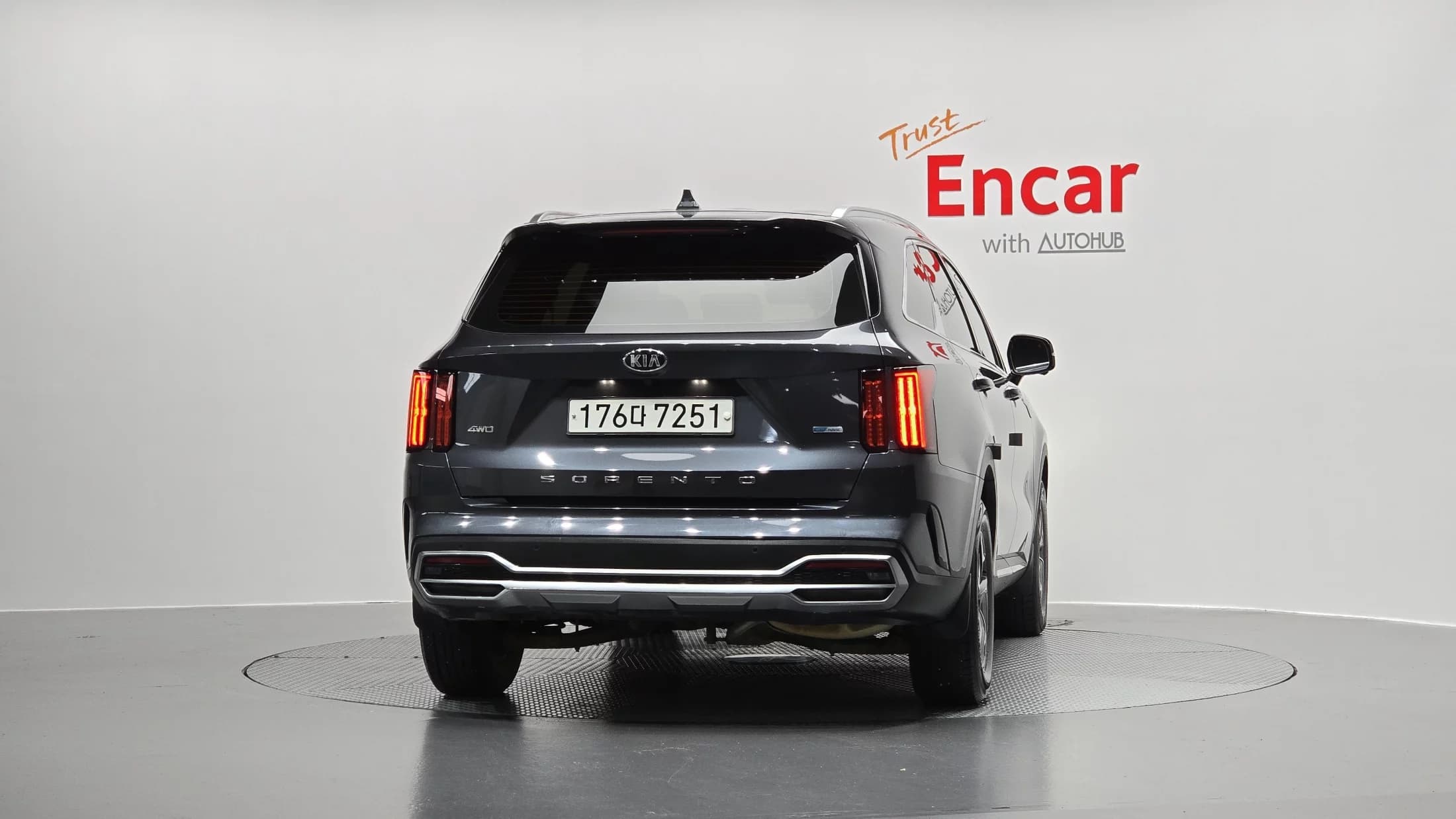 Kia Sorento HEV 1.6 4WD Signature, гибрид, 2021 г. 37602 км. — фото 4