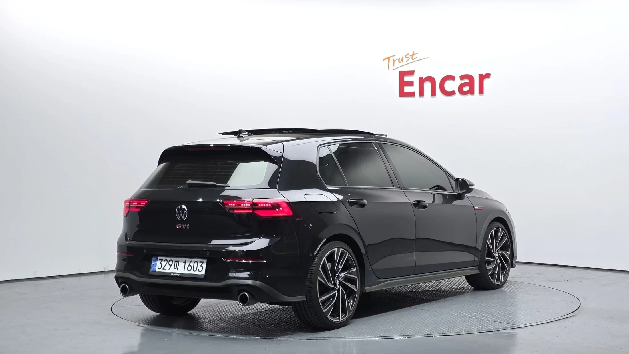 Volkswagen GOLF 2.0 GTI, 2022 г. 44783 км. — фото 2