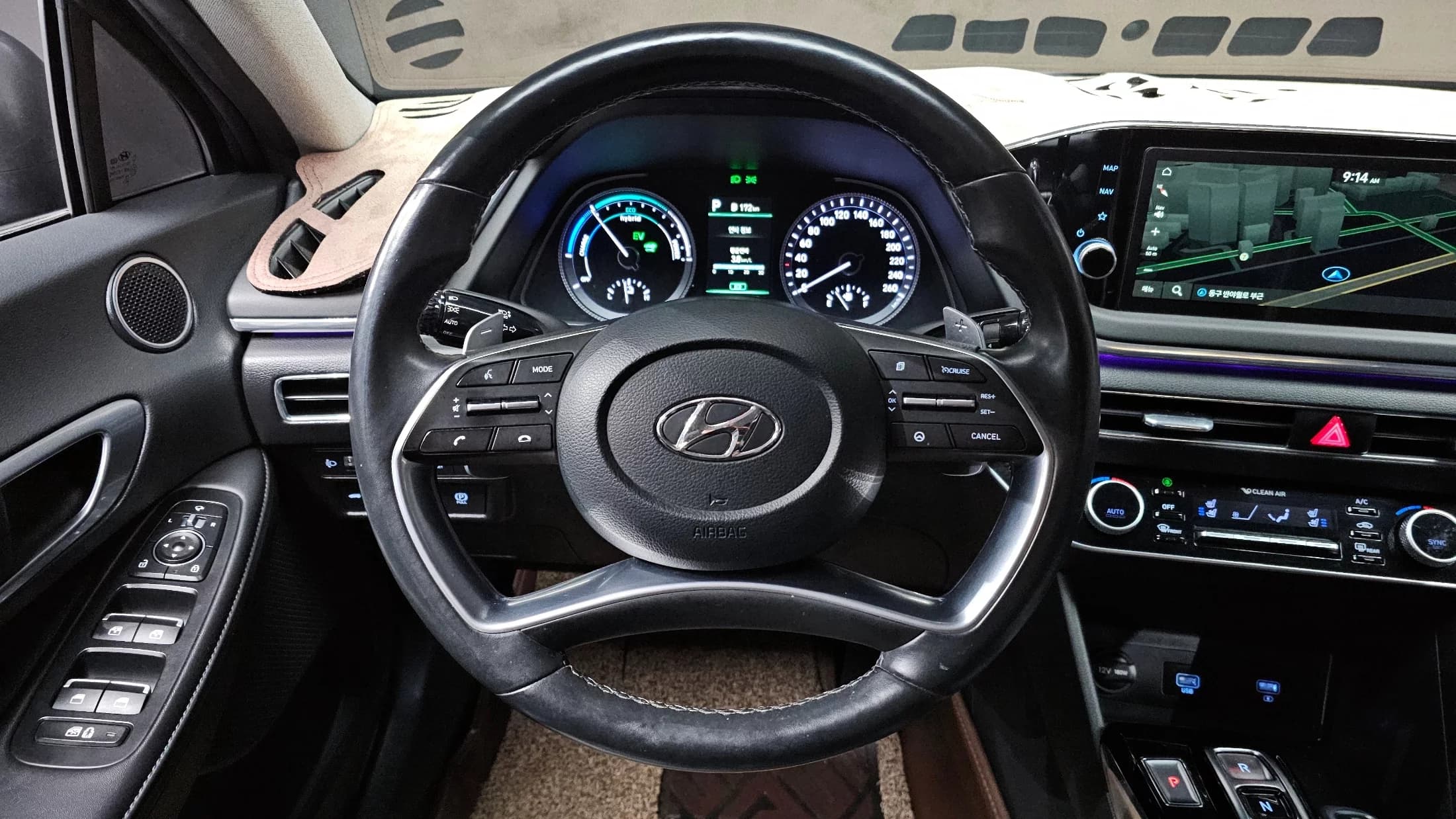 Hyundai Sonata Premium Plus, гибрид, 2021 г. 42751 км. — фото 13