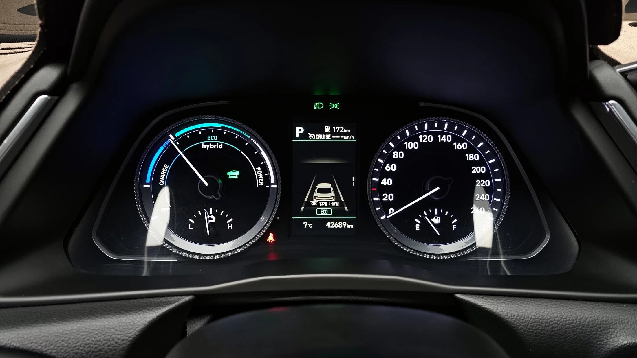 Hyundai Sonata Premium Plus, гибрид, 2021 г. 42751 км. — фото 8