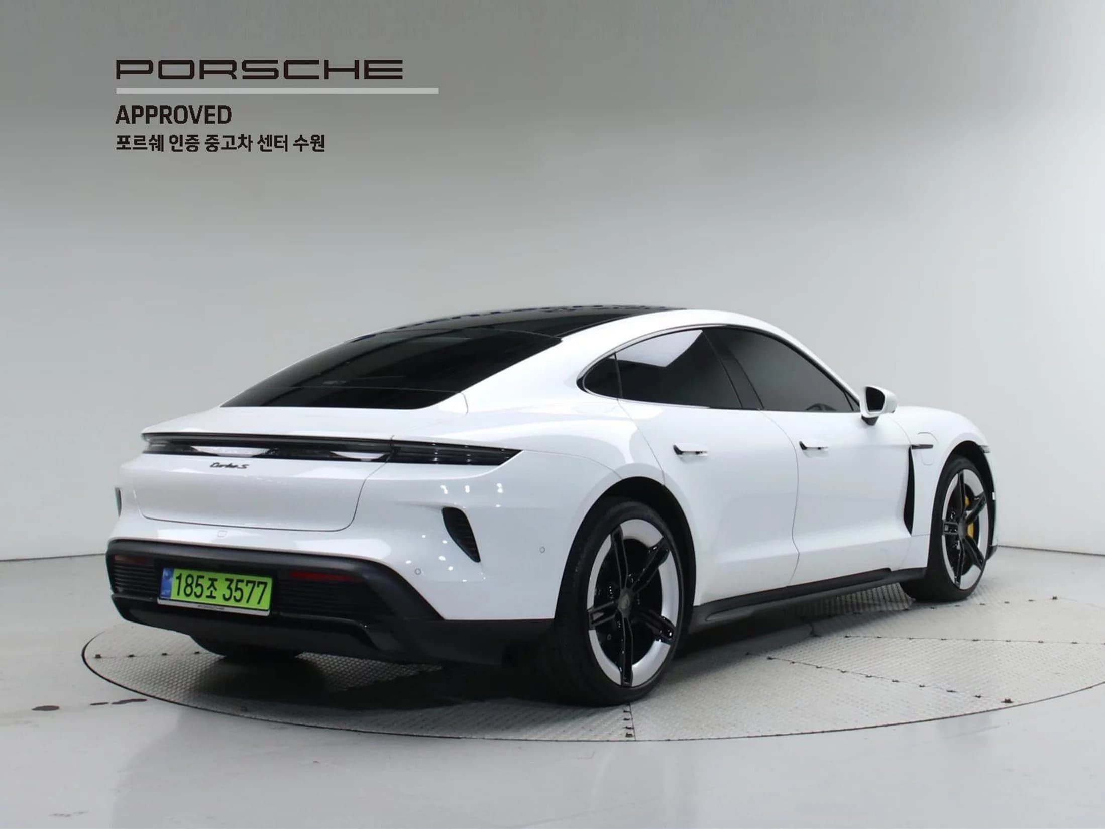 Porsche TAYCAN Turbo S, электромобиль, 2025 г. 6522 км. — фото 2