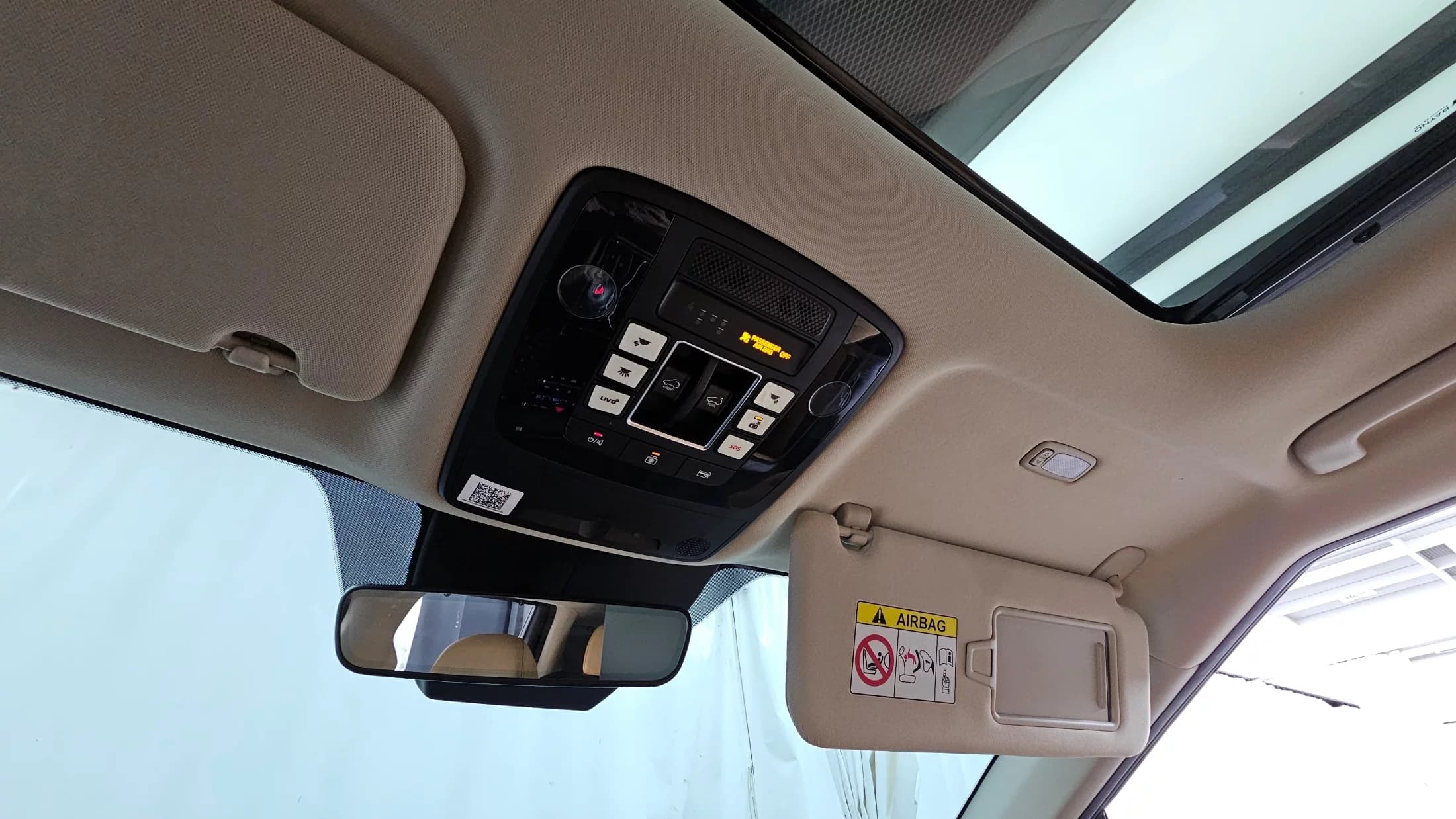 Kia Carnival 7-Seater Signature, 2021 г. 65604 км. — фото 18