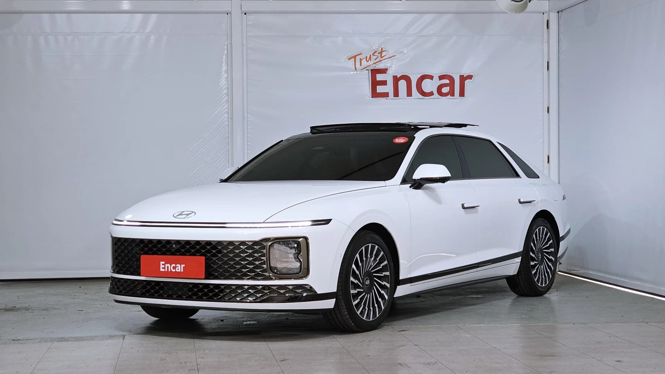 Hyundai Grandeur 2,5 Gasoline 2WD Calligraphy, 2025 г. 4662 км.