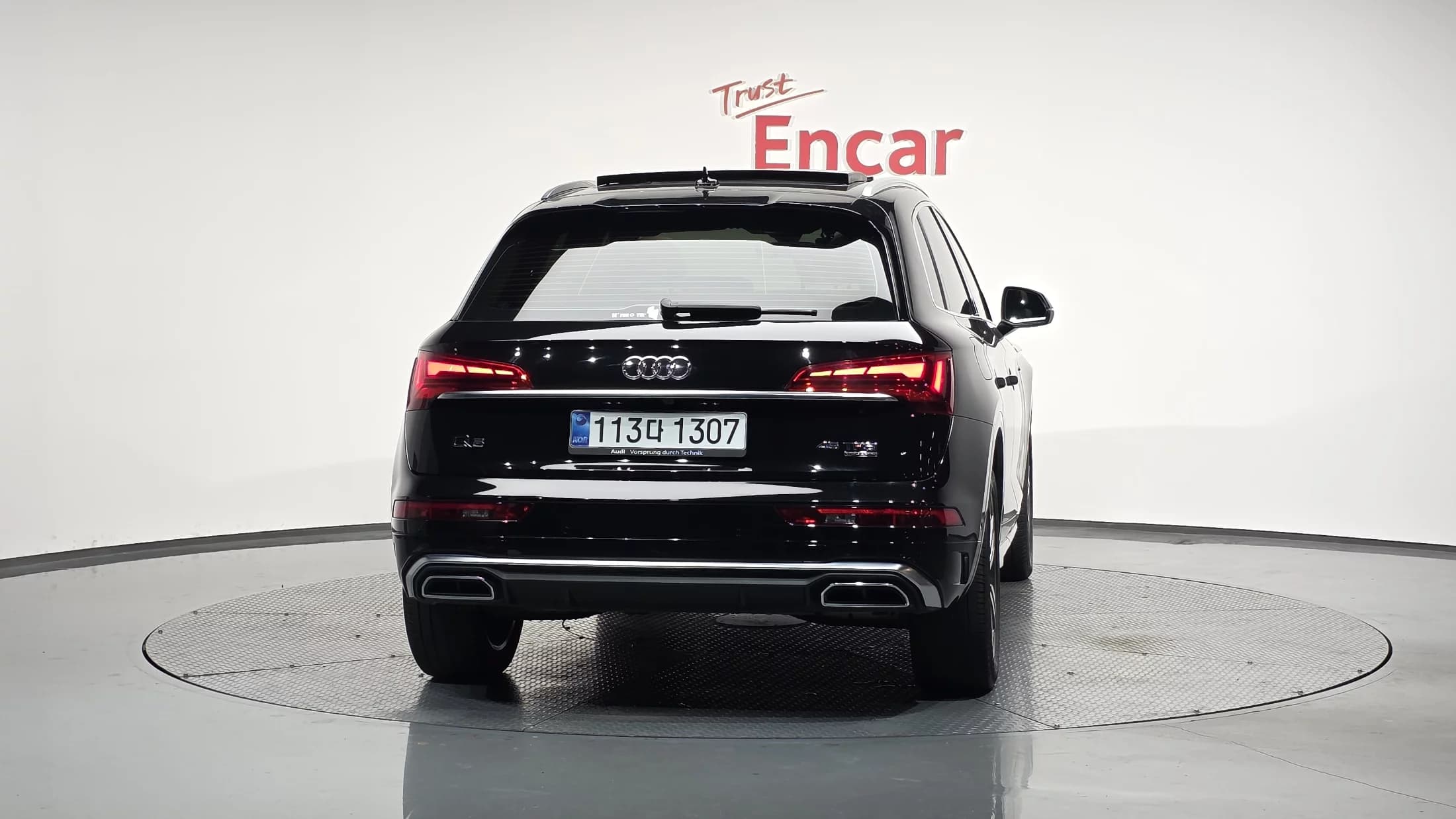 Audi Q5 45 TFSI Quattro Premium, 2021 г. 43330 км. — фото 4