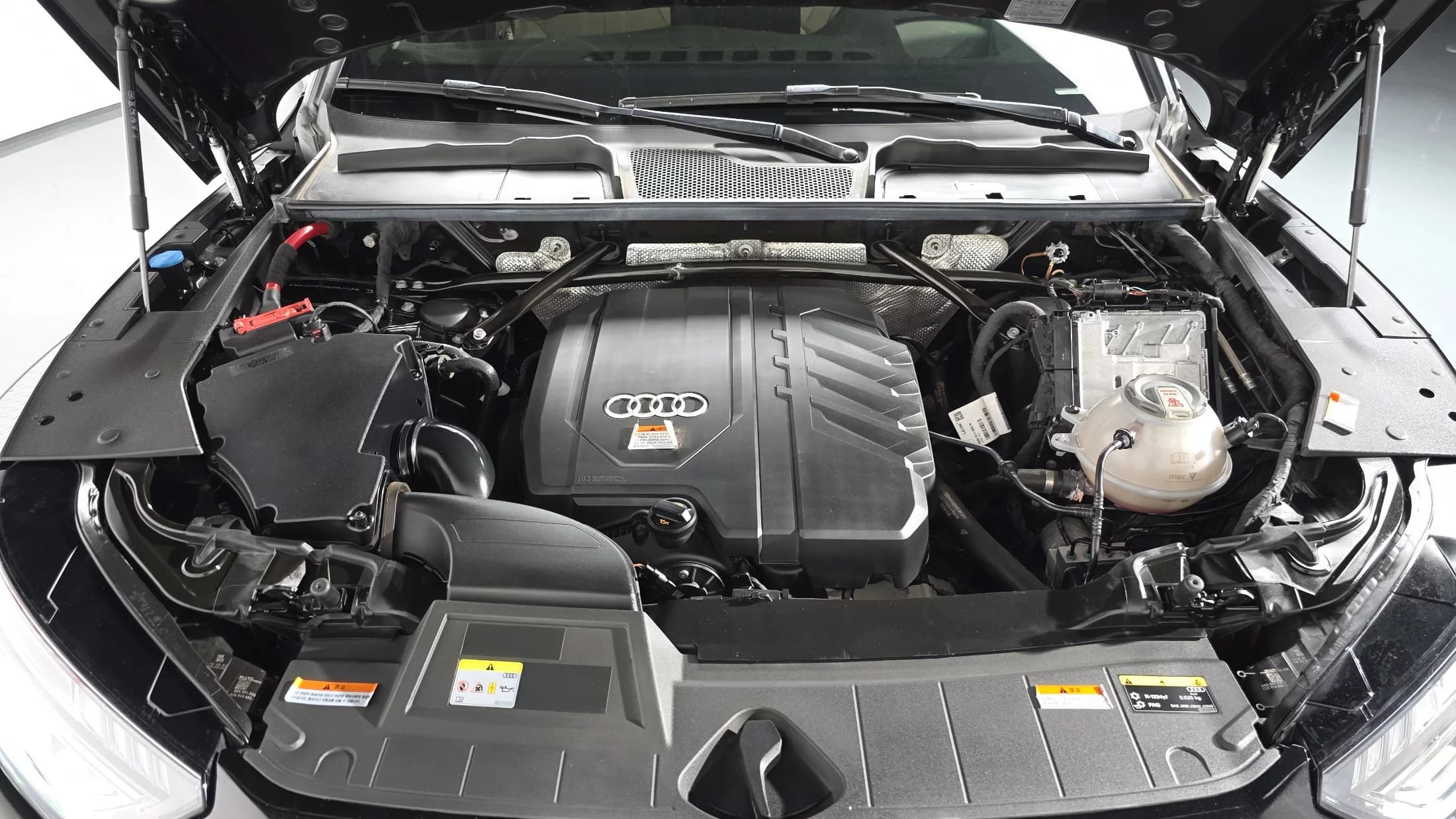 Audi Q5 45 TFSI Quattro Premium, 2021 г. 43330 км. — фото 6