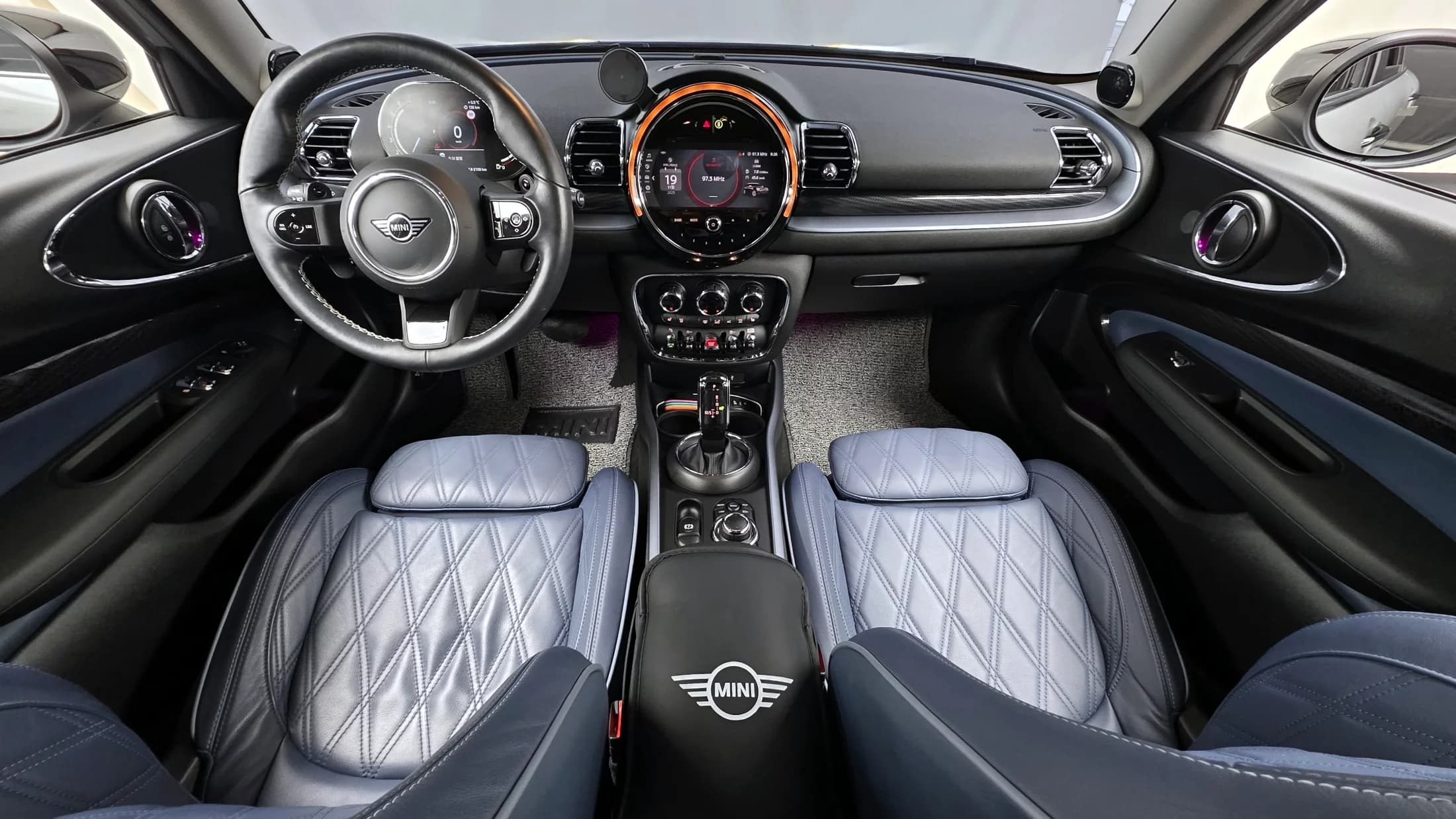 MINI Clubman Classic 2nd, 2023 г. 39412 км. — фото 7
