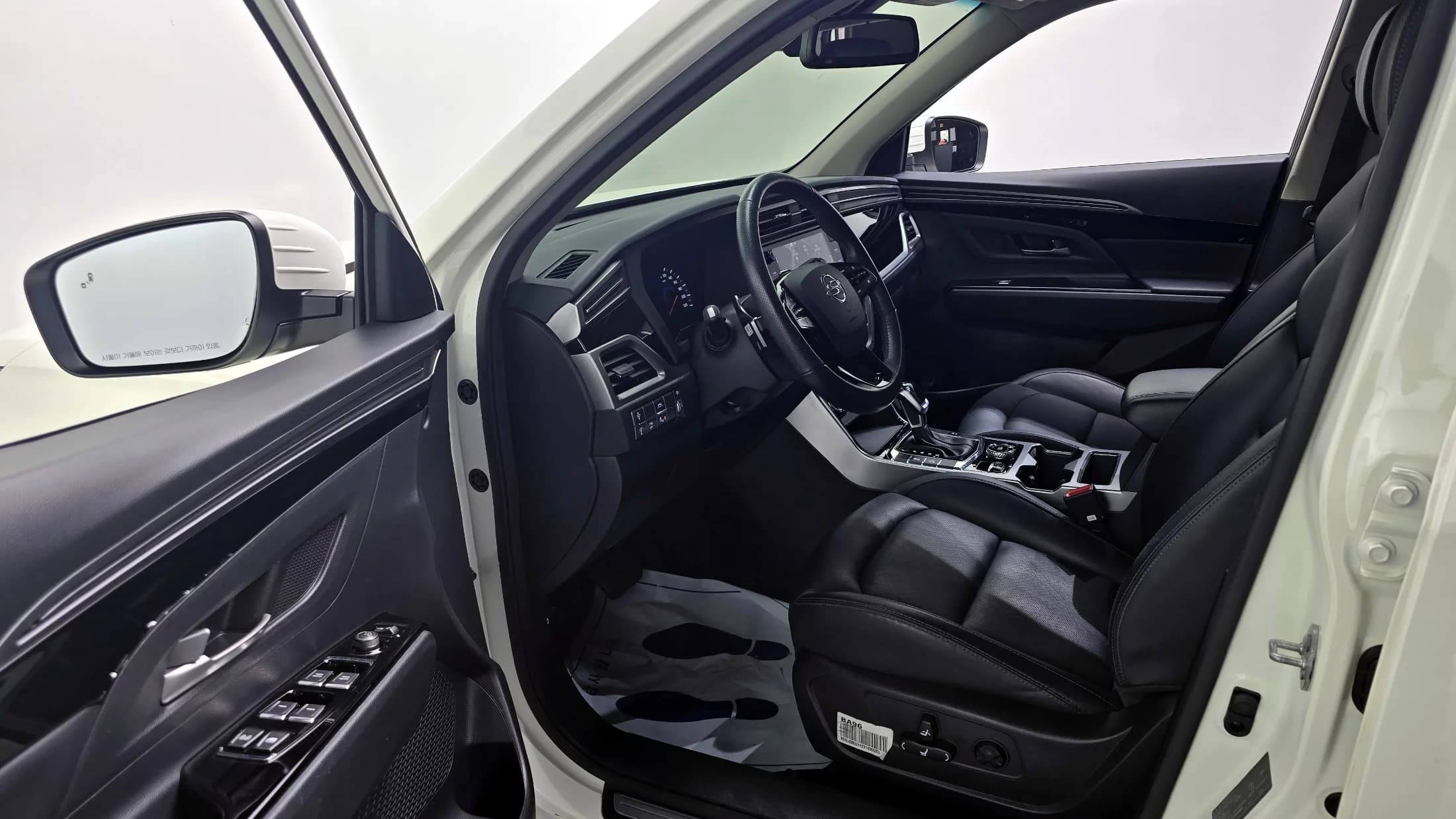 SsangYong KORANDO Gasoline 1.5 2WD C7, 2022 г. 76701 км. — фото 10