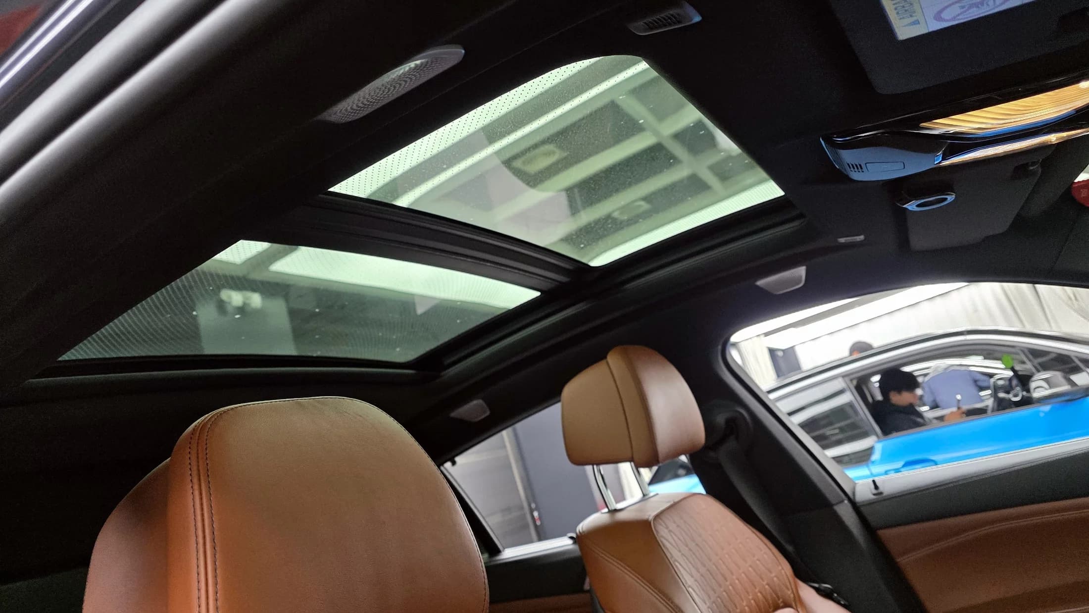 BMW X6 M50i, 2021 г. 89448 км. — фото 17