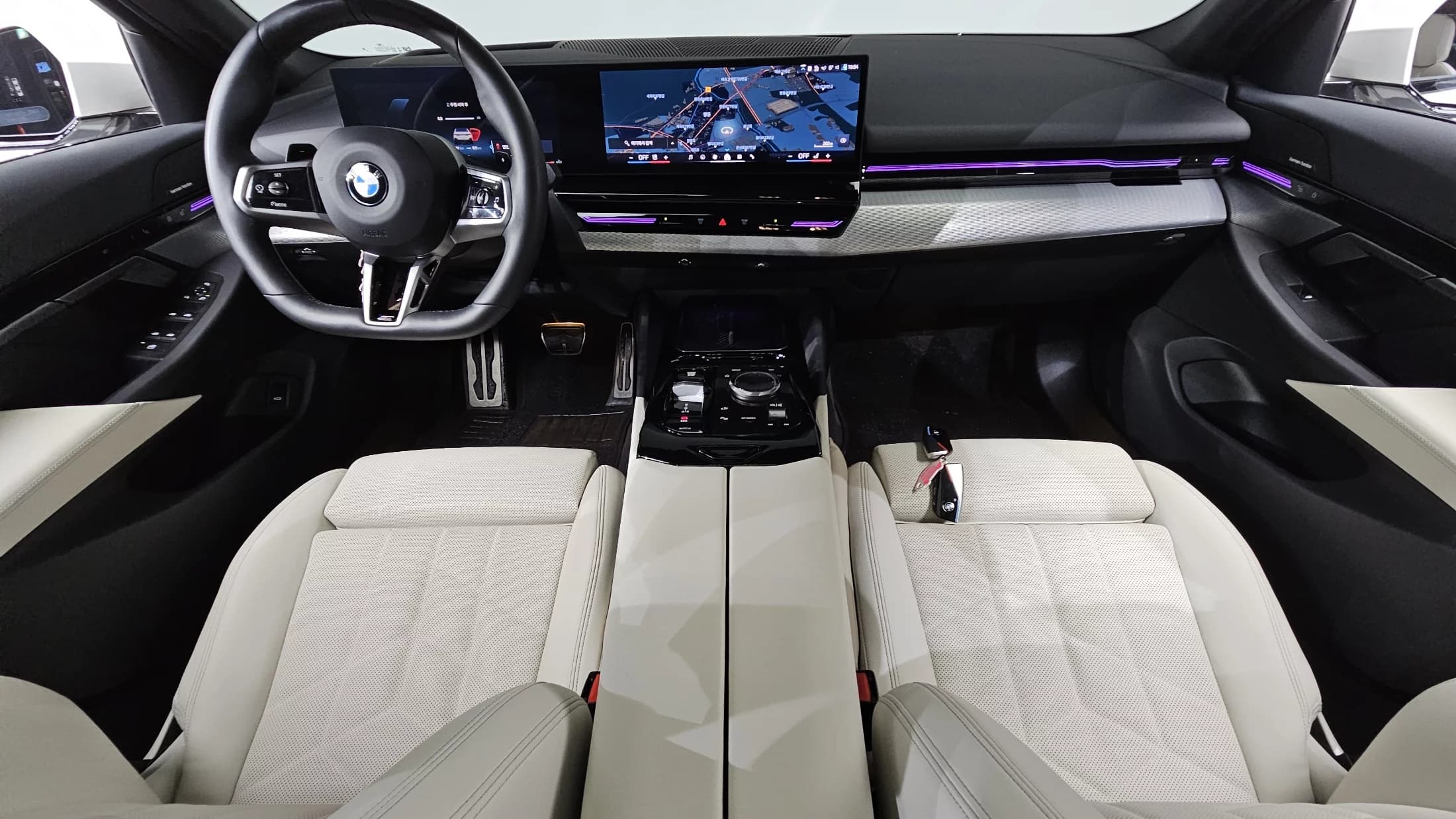 BMW 5-Series 520i M Sport, 2024 г. 18393 км. — фото 7
