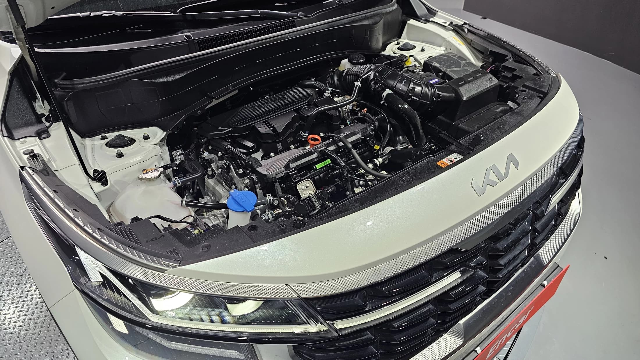Kia Seltos Gasoline 1.6 Turbo 2WD Signature, 2025 г. 17897 км. — фото 6