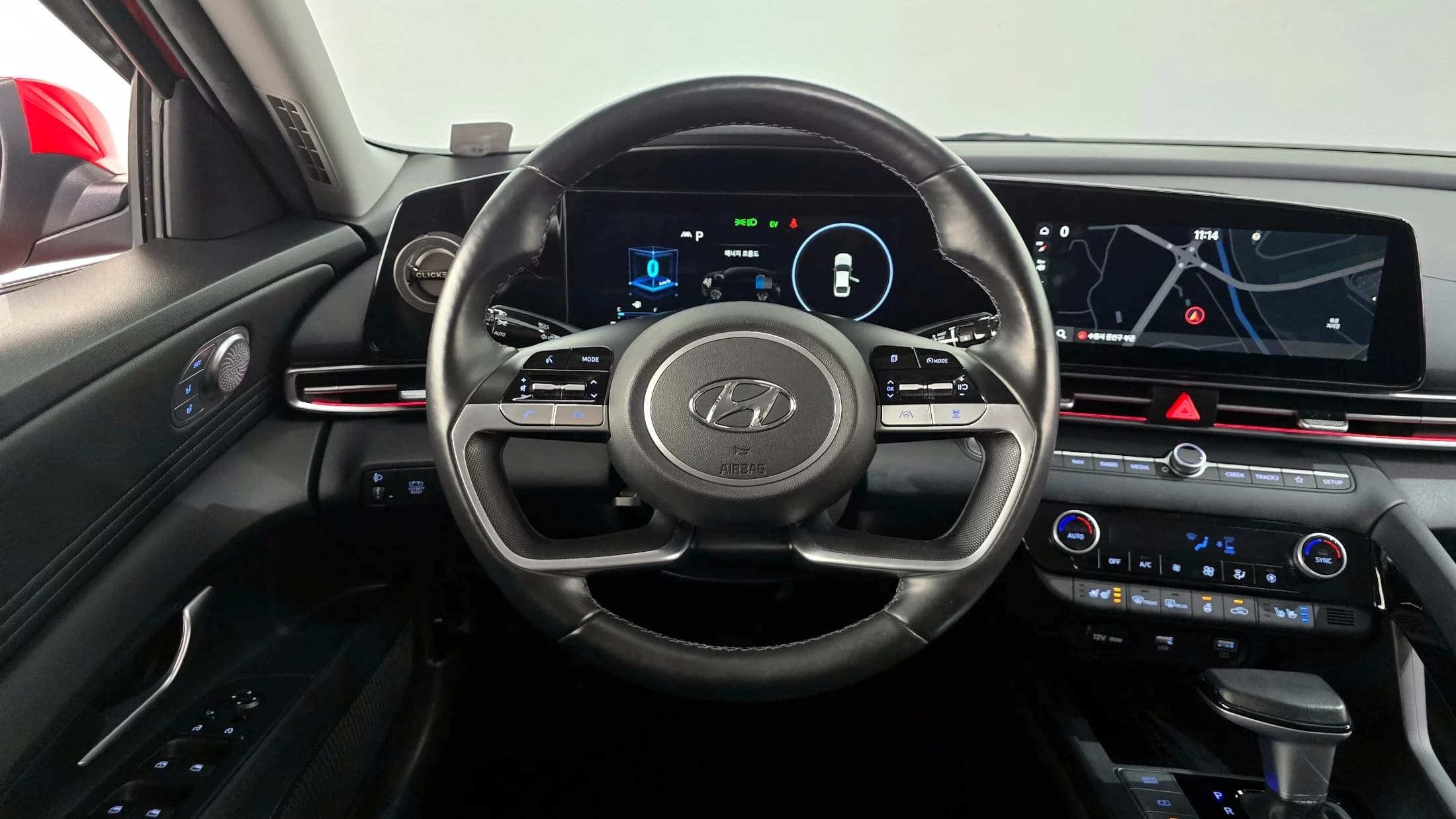 Hyundai AVANTE (Хендай Элантра) Inspiration, гибрид, 2021 г. 72879 км. — фото 13