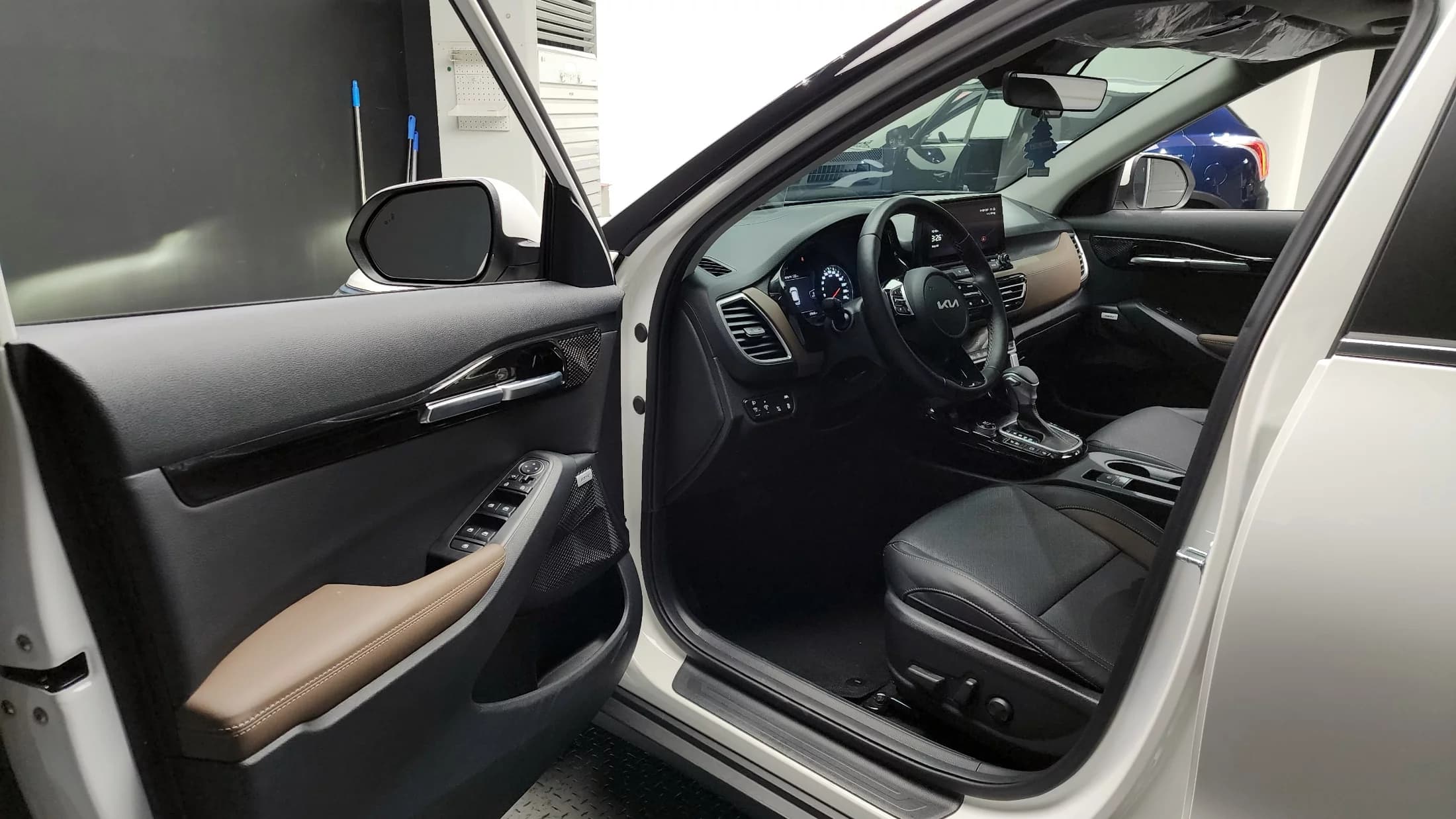 Kia Seltos Gasoline 1.6 Turbo 2WD Signature, 2021 г. 27758 км. — фото 10