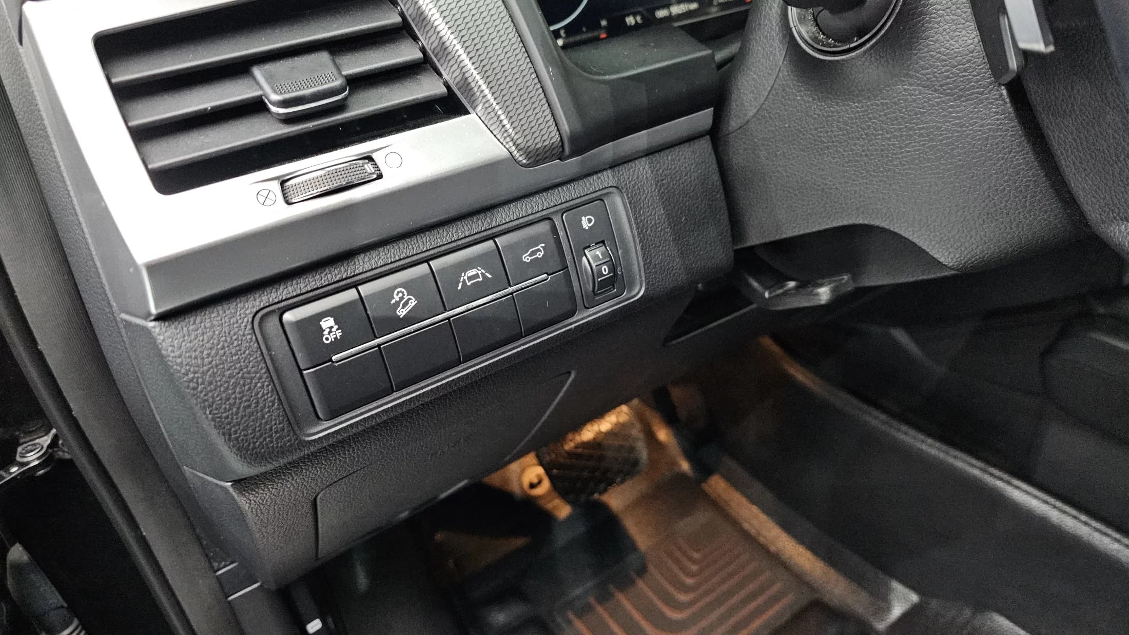 SsangYong Rexton Diesel 2.2 4WD Prestige, 2021 г. 59390 км. — фото 13