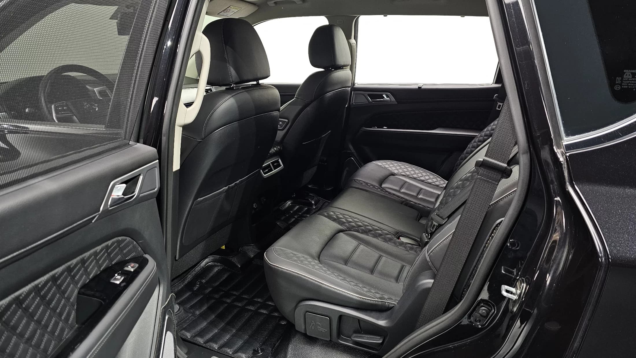 SsangYong Rexton Diesel 2.2 4WD Prestige, 2021 г. 59390 км. — фото 17