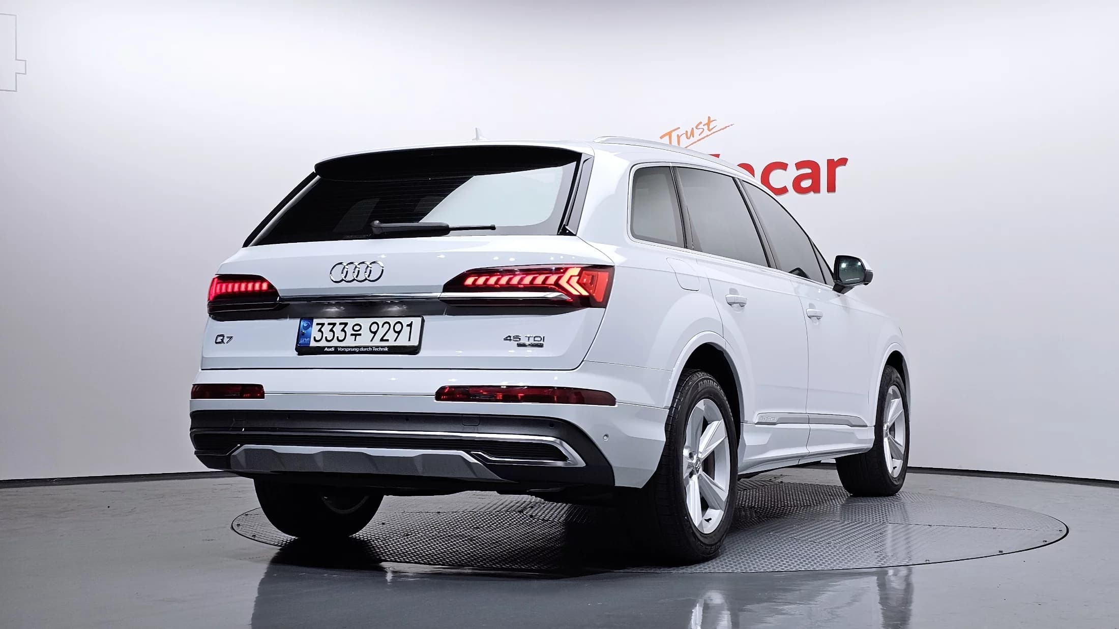 Audi Q7 45 TDI Quattro, 2021 г. 25507 км. — фото 2
