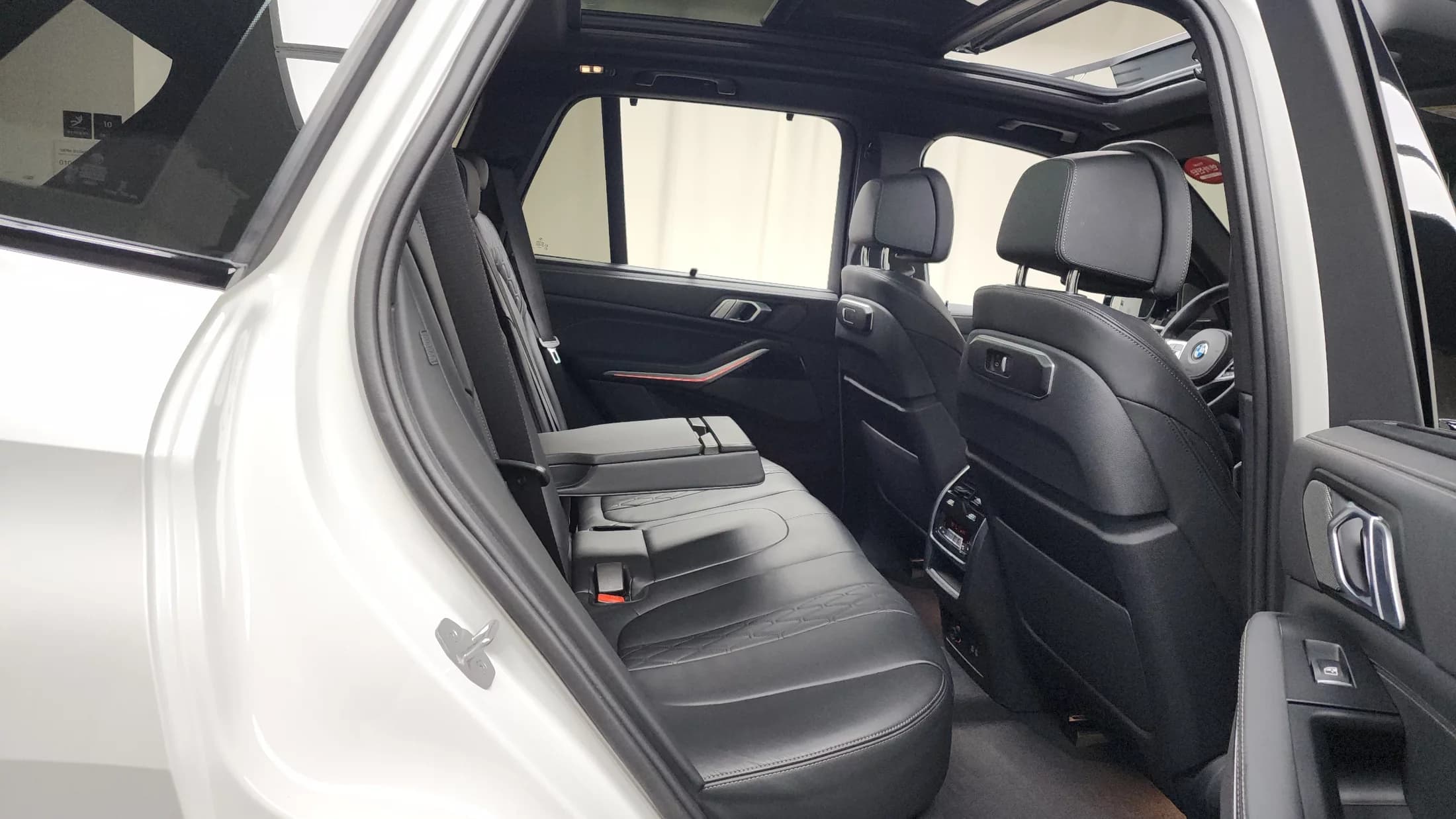 BMW X5 xDrive 40i M Sport, 2023 г. 35022 км. — фото 11