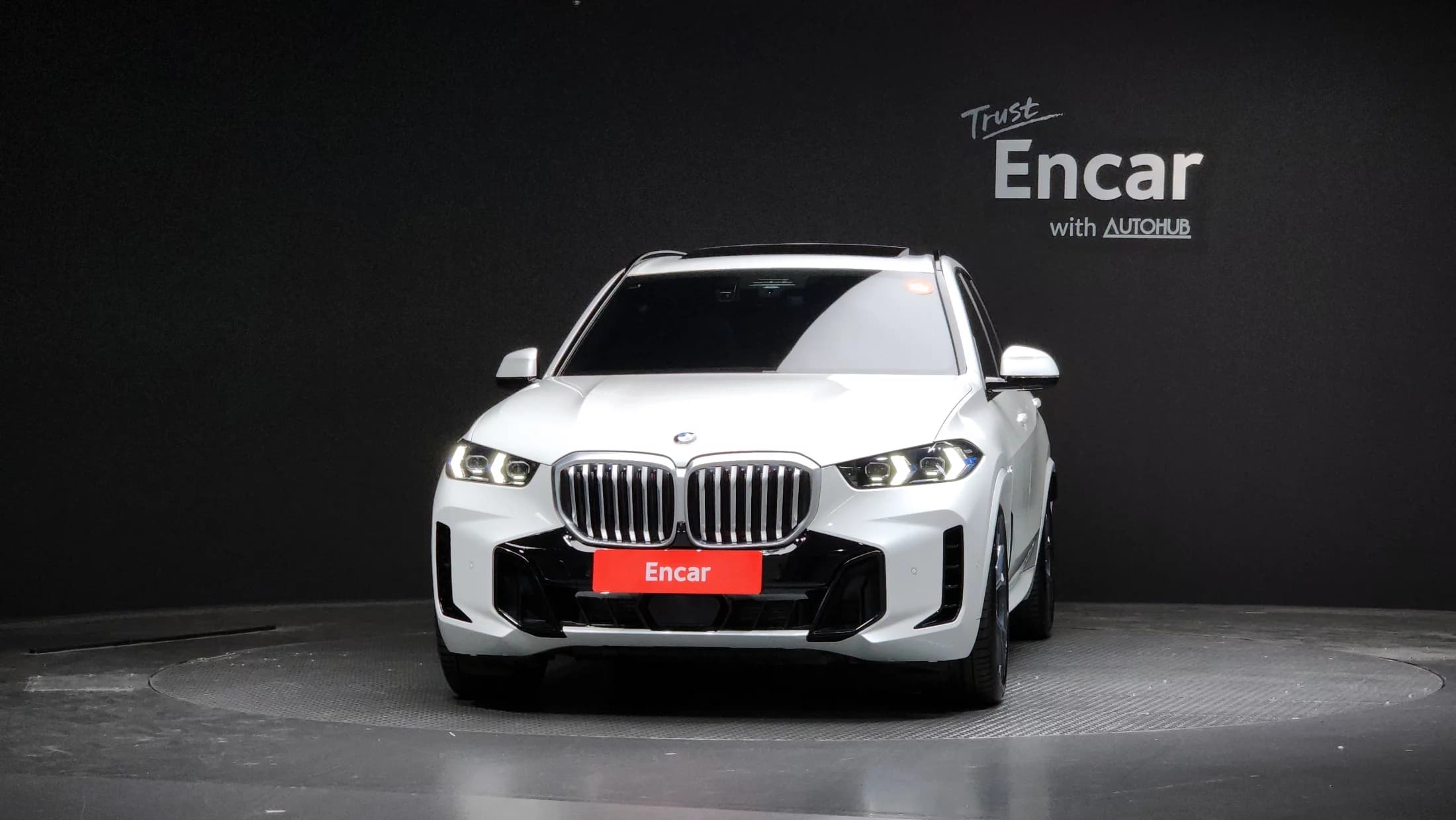 BMW X5 xDrive 40i M Sport, 2023 г. 35022 км. — фото 3