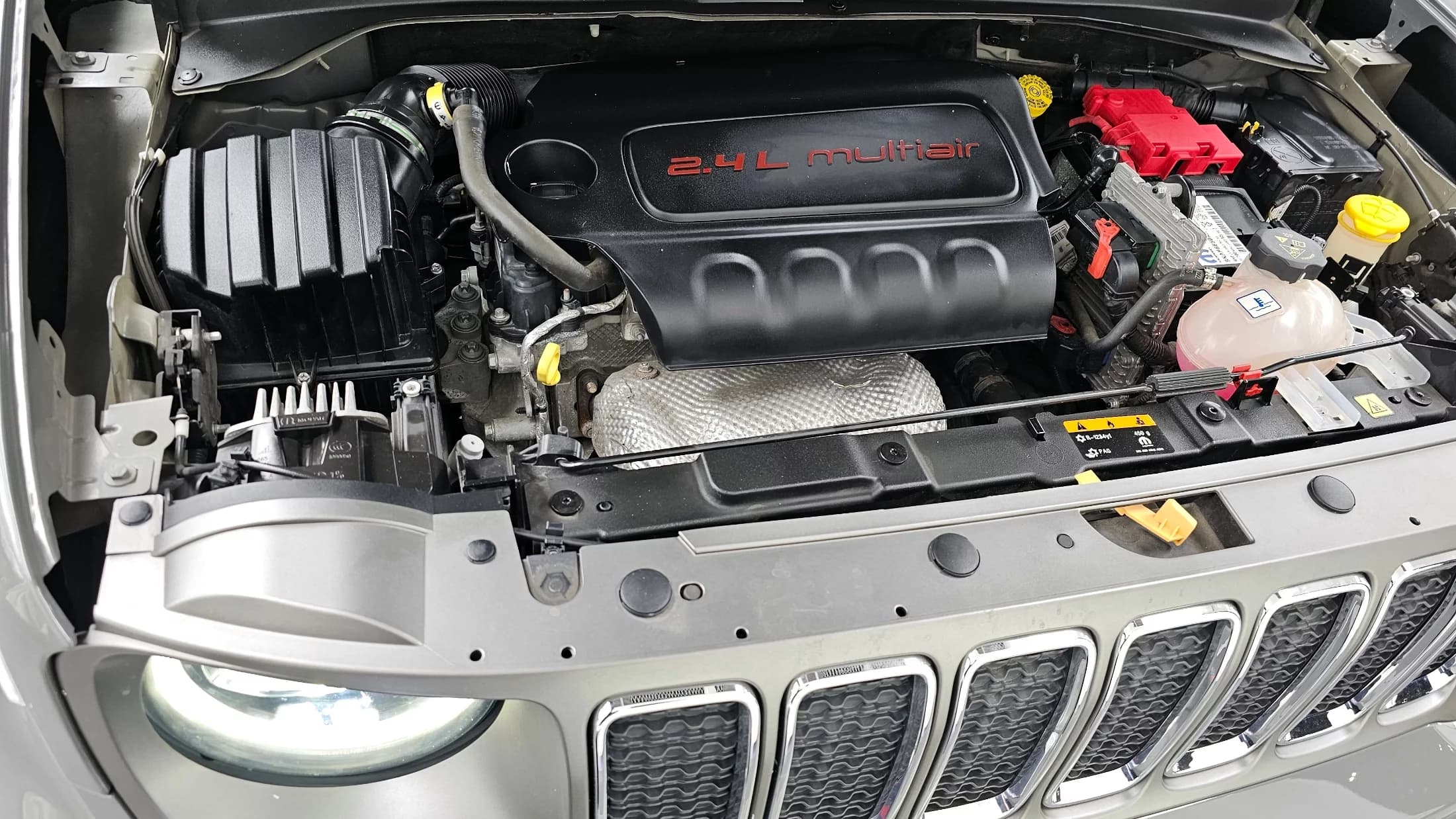 Jeep RENEGADE 2.4 Limited, 2021 г. 50200 км. — фото 6