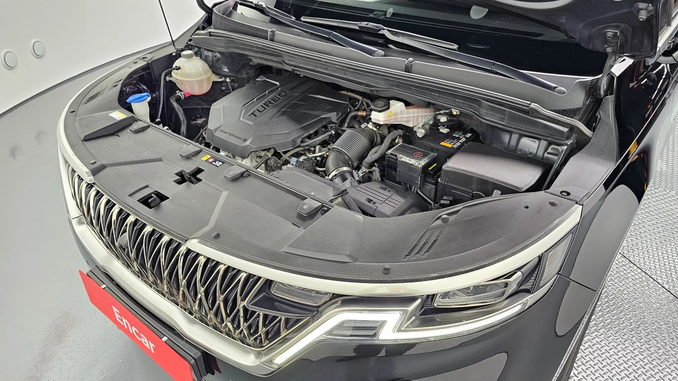 Kia Carnival 9-Seater Noblesse, 2023 г. 55887 км. — фото 6