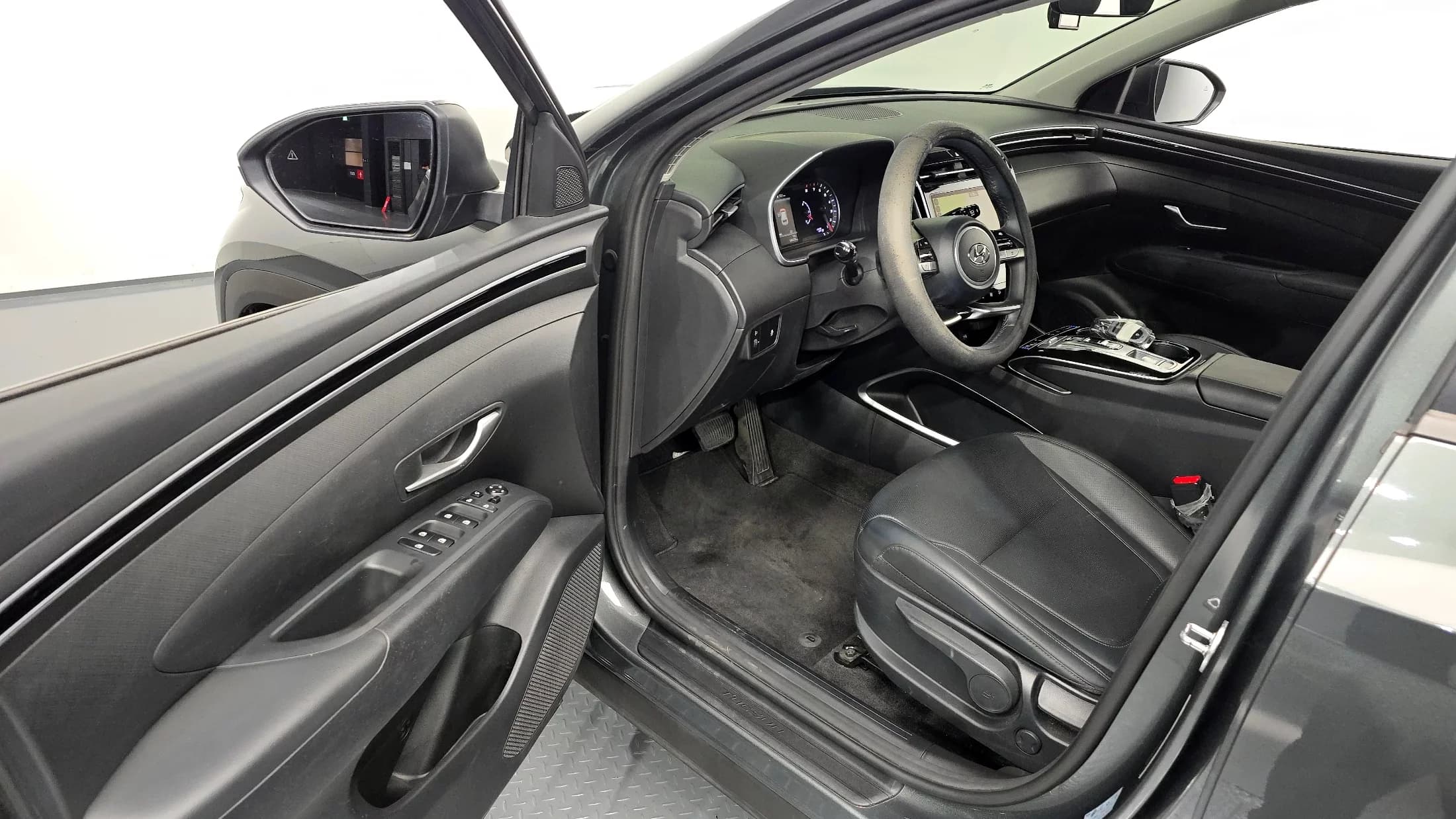 Hyundai Tucson Gasoline 1.6 Turbo 2WD Premium, 2021 г. 54147 км. — фото 10