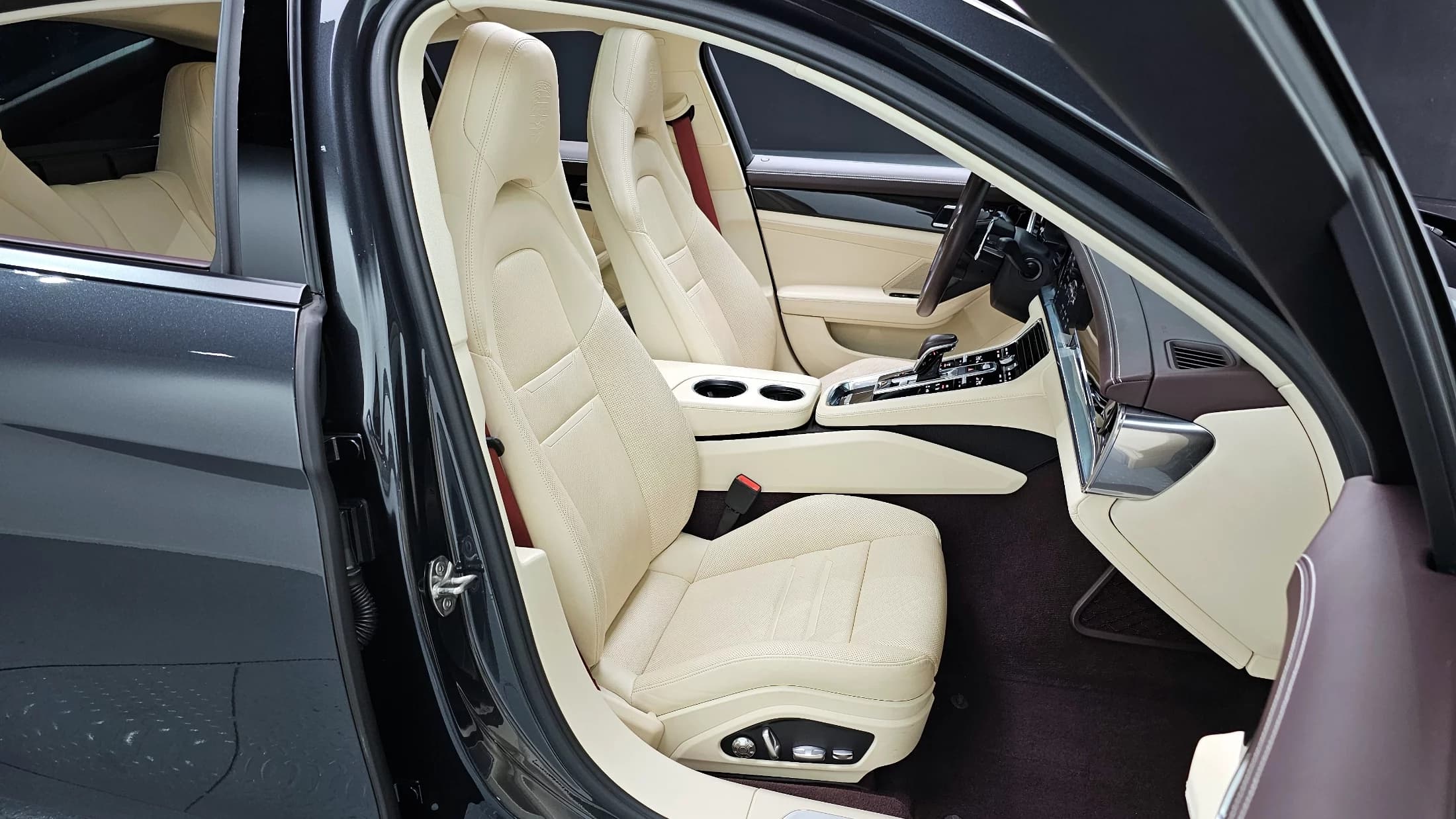 Porsche PANAMERA 2.9 AWD, 2021 г. 39042 км. — фото 10