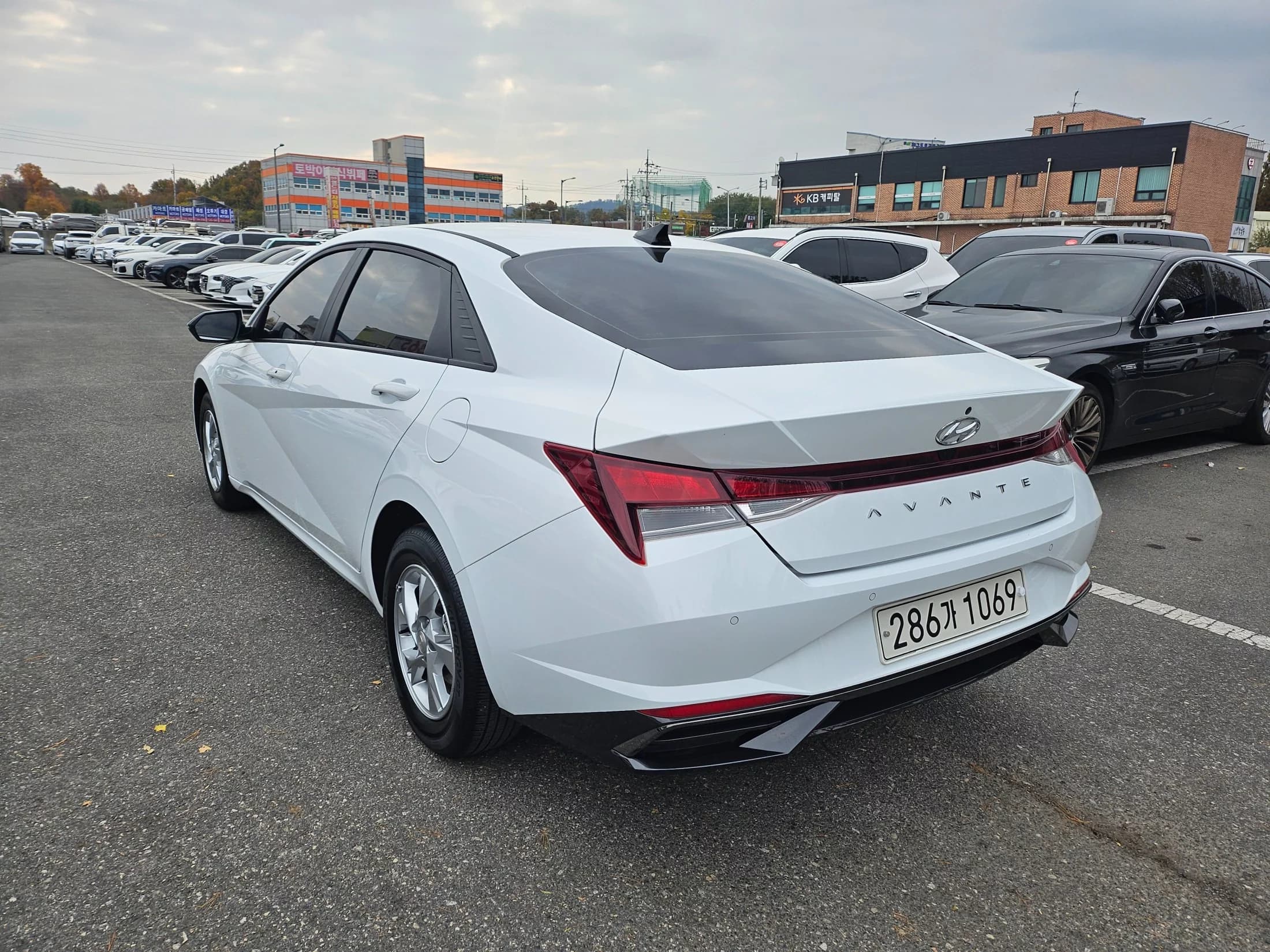 Hyundai AVANTE (Хендай Элантра) 1.6 Modern, 2021 г. 66002 км. — фото 3