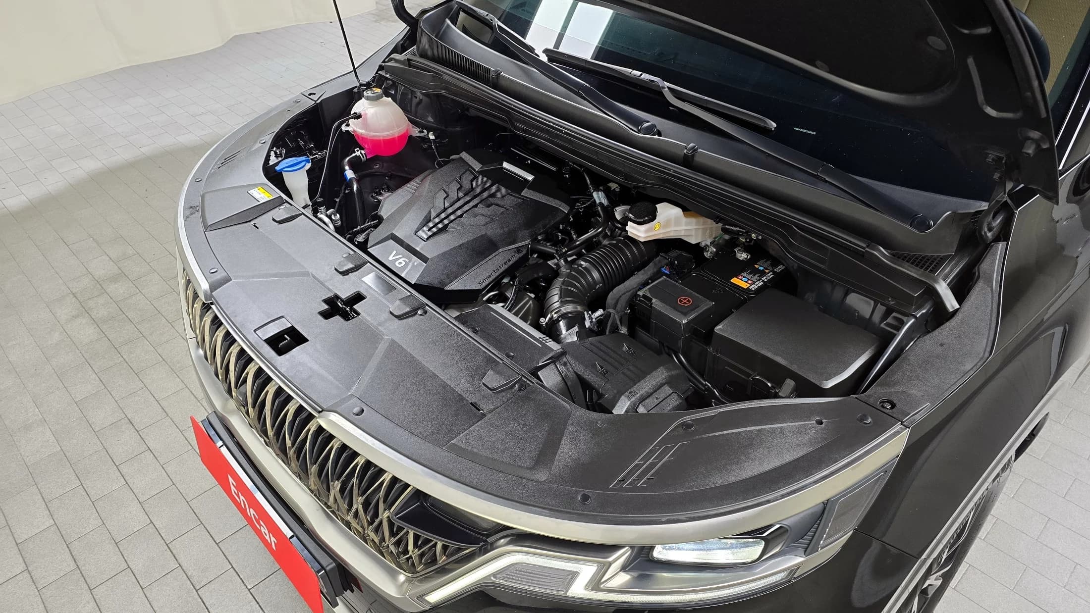 Kia Carnival Gasoline 9-Seater Signature, 2023 г. 39922 км. — фото 6