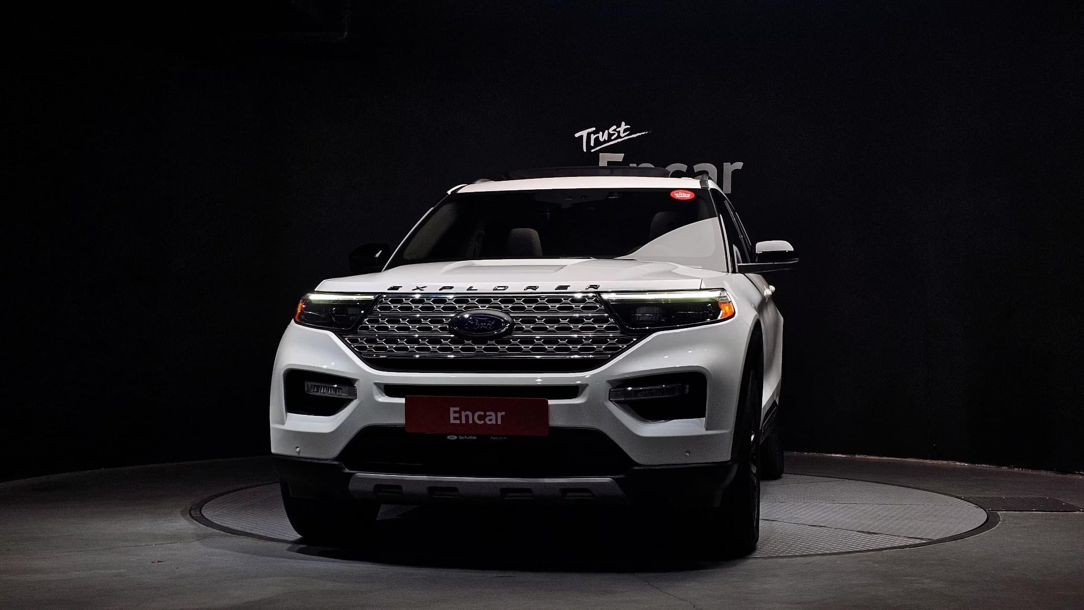 Ford EXPLORER 2.3 LimIted 4WD, 2021 г. 36491 км. — фото 3