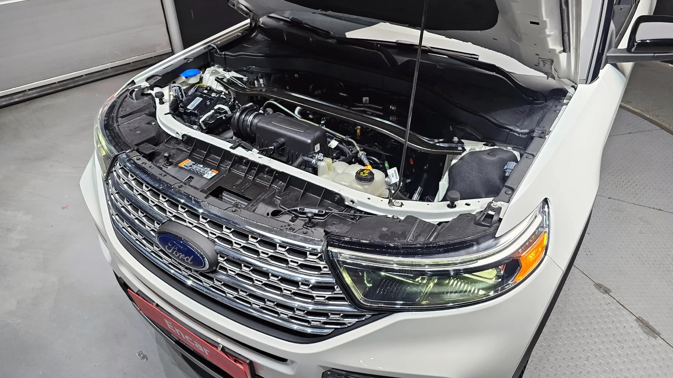 Ford EXPLORER 2.3 LimIted 4WD, 2021 г. 36491 км. — фото 6