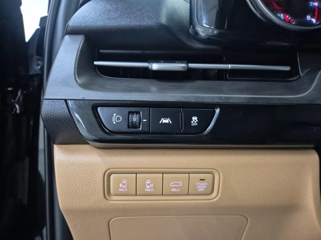 Kia Carnival Gasoline 9-Seater Noblesse, 2021 г. 96961 км. — фото 15