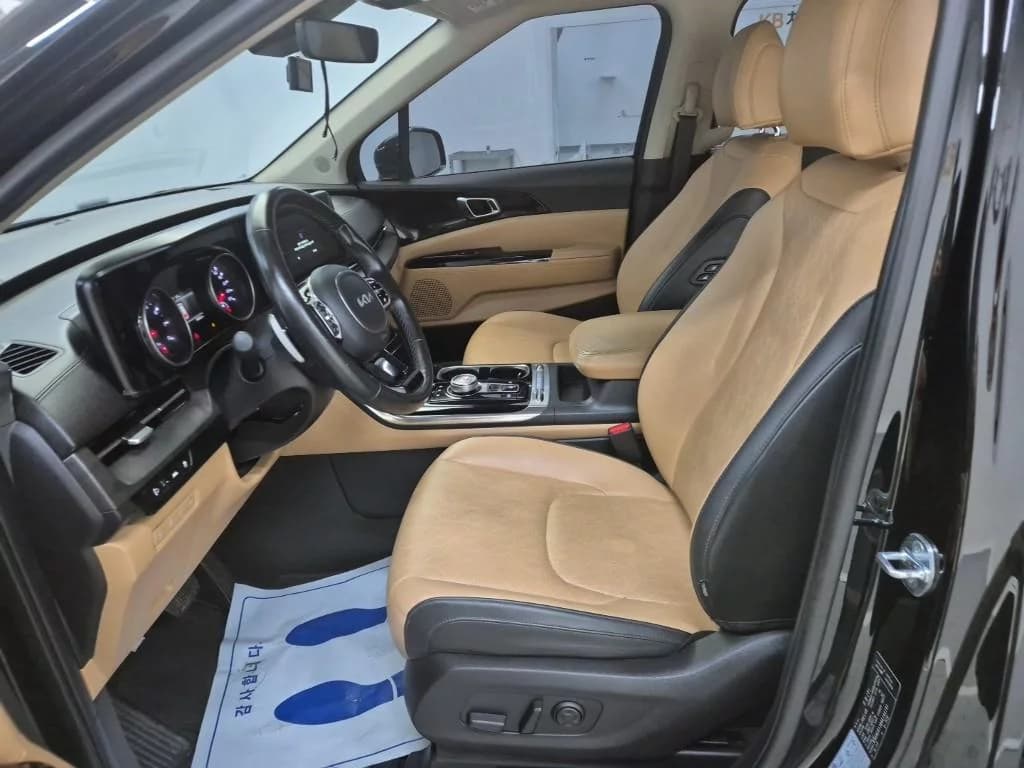 Kia Carnival Gasoline 9-Seater Noblesse, 2021 г. 96961 км. — фото 9