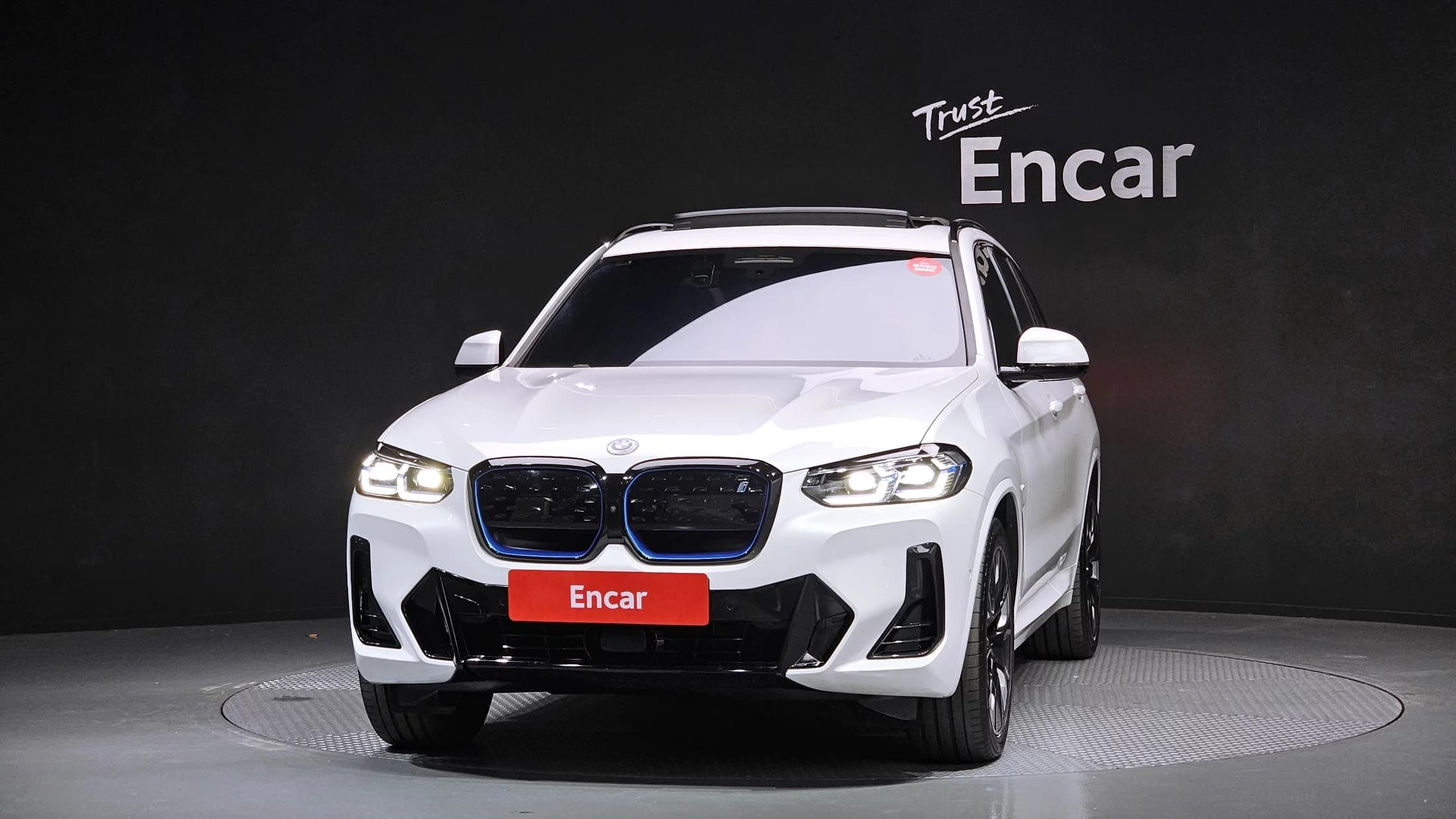 BMW iX3 M Sports, электромобиль, 2023 г. 30876 км. — фото 3