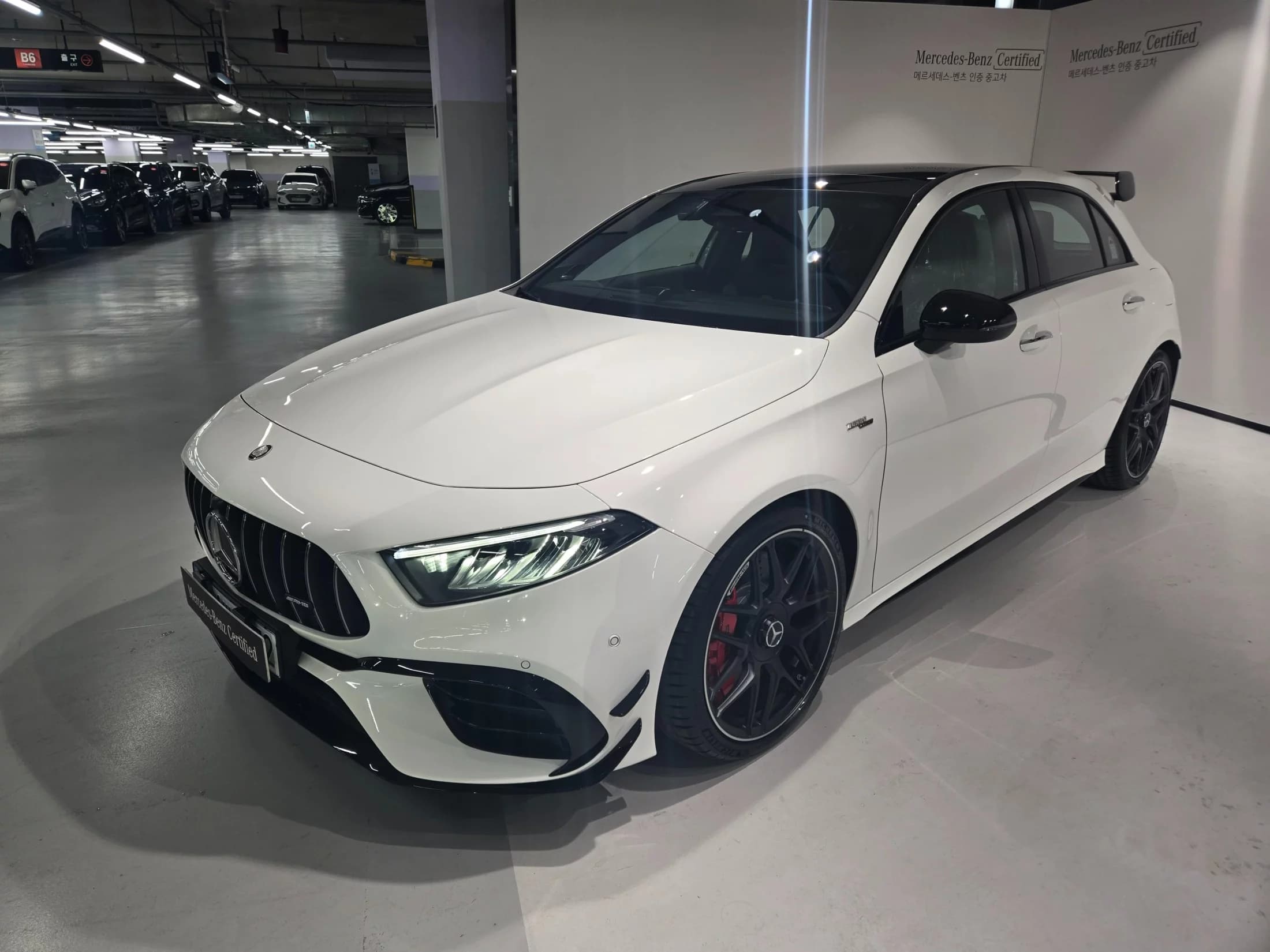Mercedes-Benz C-класс AMG C 43 AMG 2.0 4MATIC 9G-Tronic (408 л.c.) 2025 г. 54 км