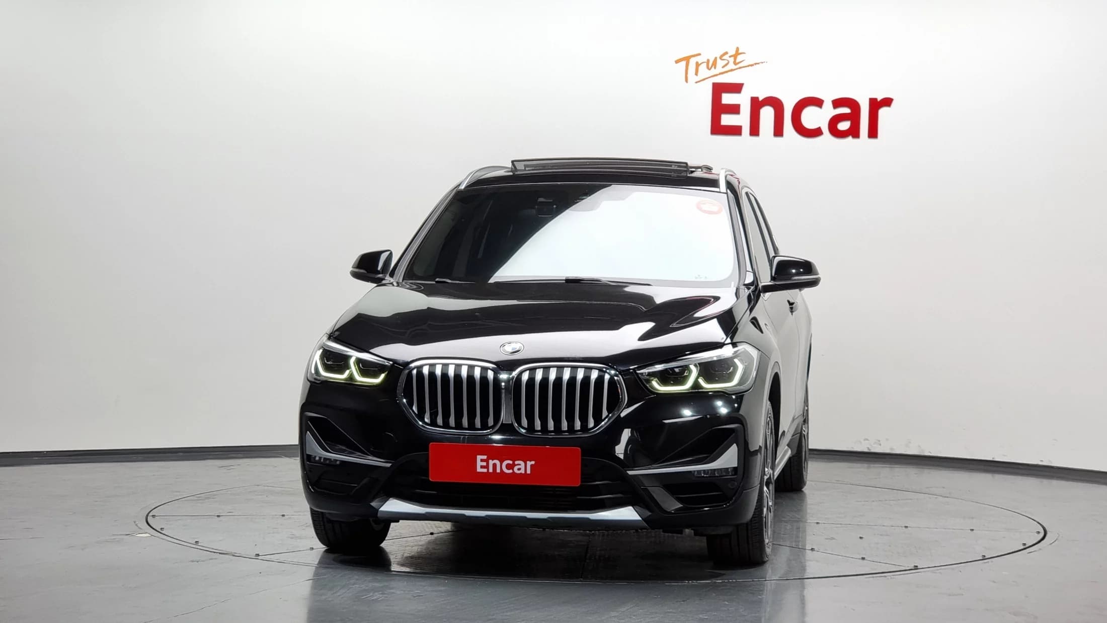 BMW X1 xDrive 20i xLine, 2021 г. 56976 км. — фото 3