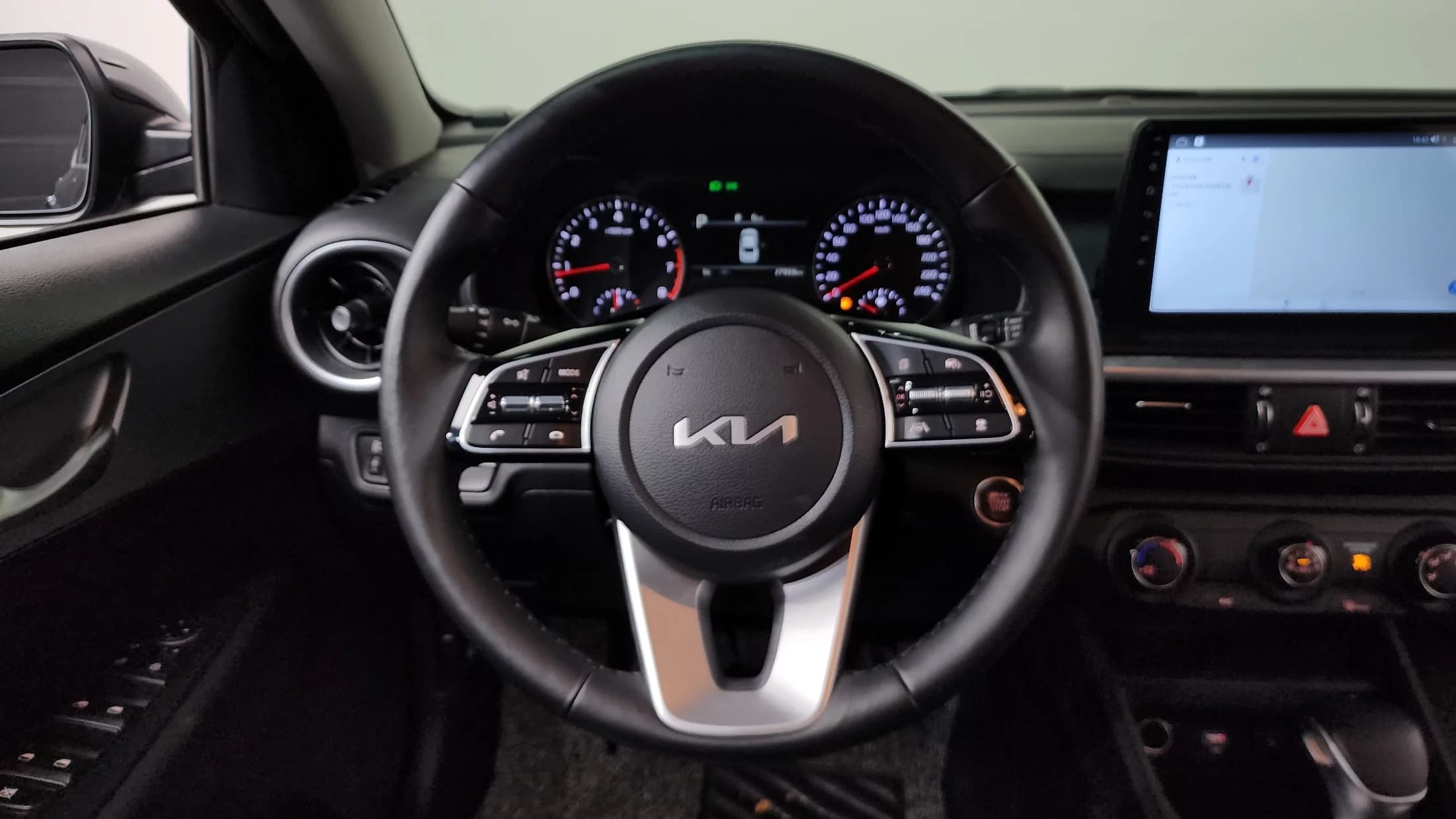 Kia K3 (Киа Церато) 1.6 Prestige, 2022 г. 28013 км. — фото 13