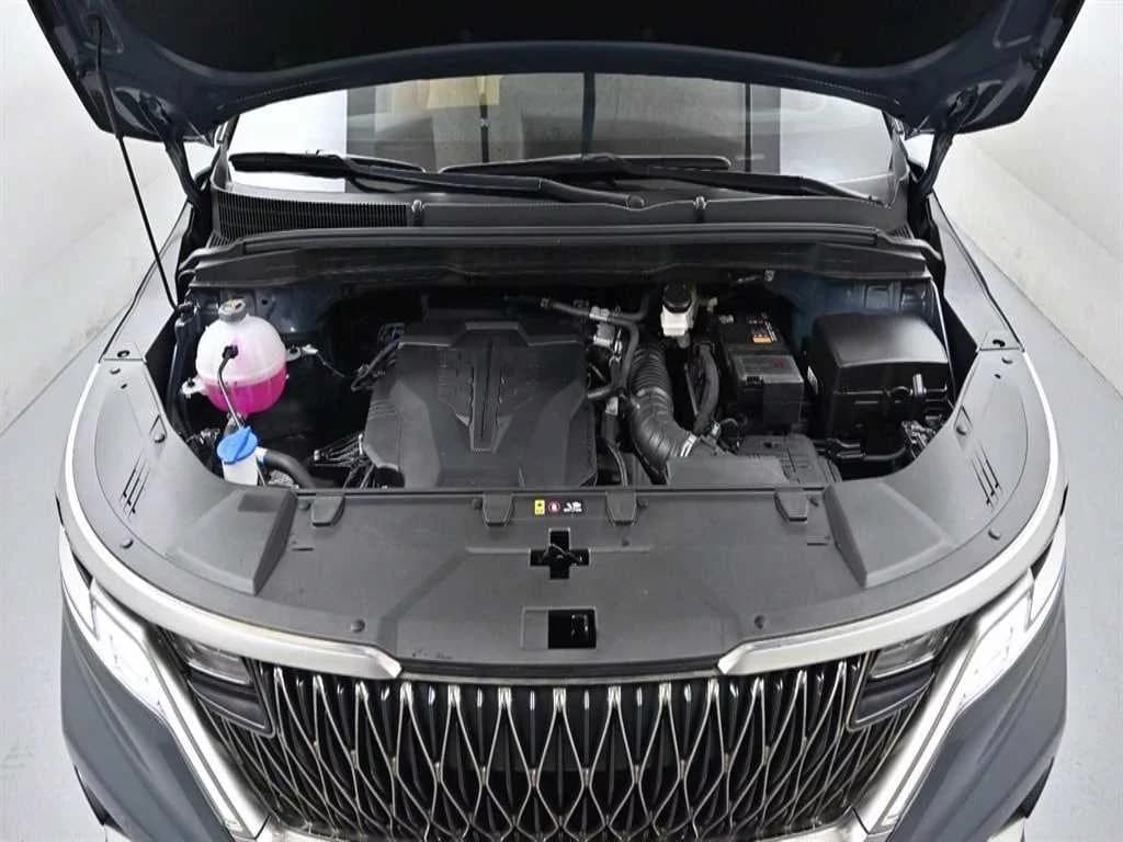 Kia Carnival Gasoline 9-Seater Noblesse, 2022 г. 18495 км. — фото 6