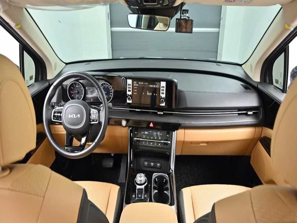 Kia Carnival Gasoline 9-Seater Noblesse, 2022 г. 18495 км. — фото 7