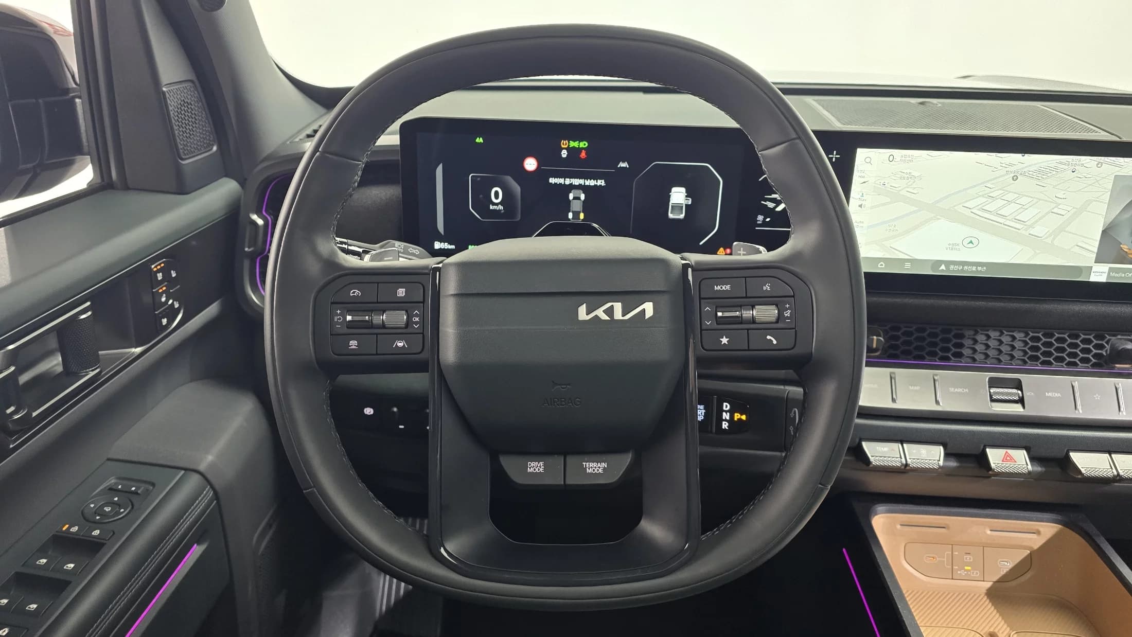 Kia Tasman 2.5T Gasoline 4WD Extreme, 2025 г. 7914 км. — фото 13