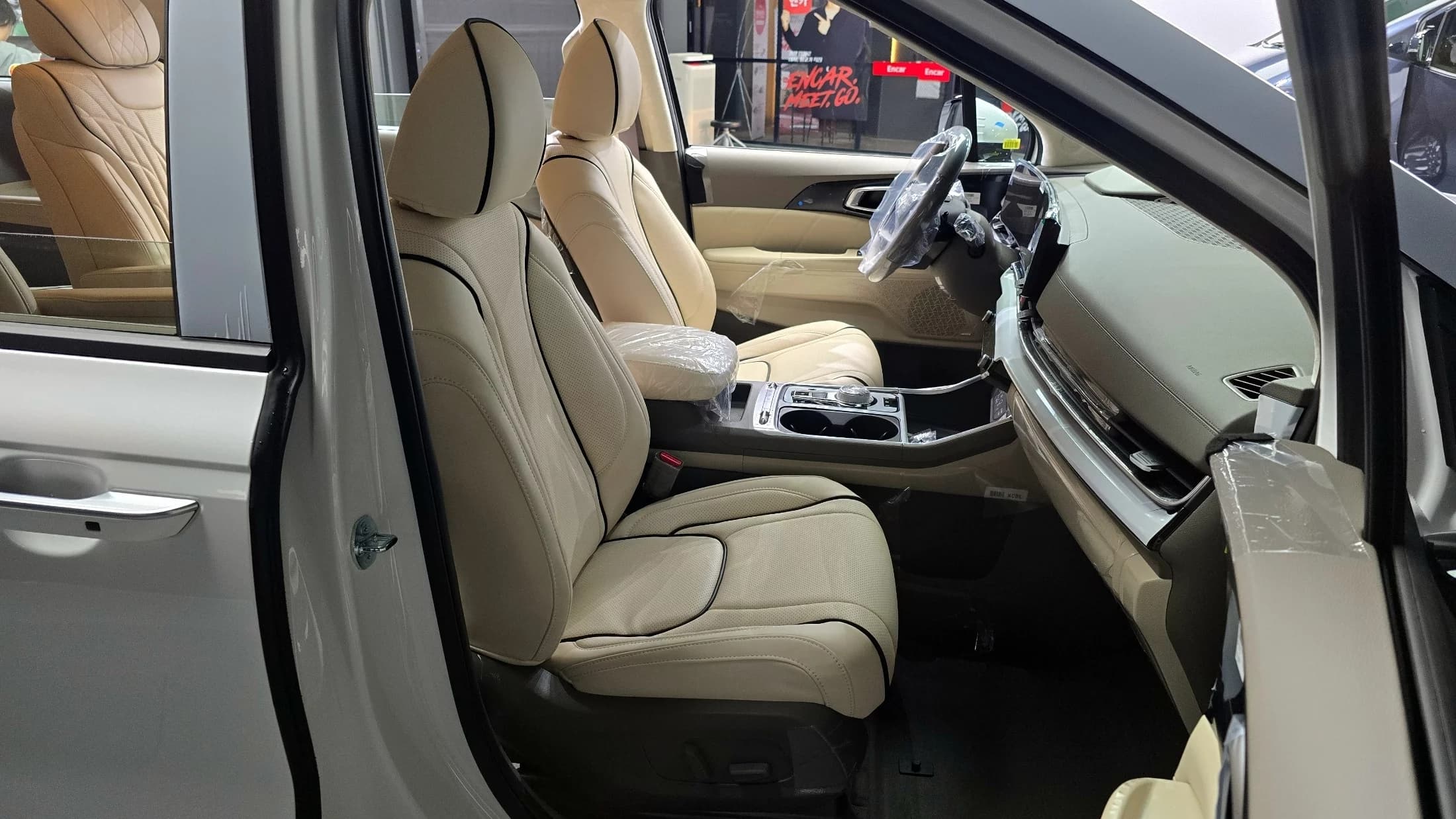 Kia Carnival 3.5 MPI AT (249 л.с.) 2025 г. 6 км — фото 12