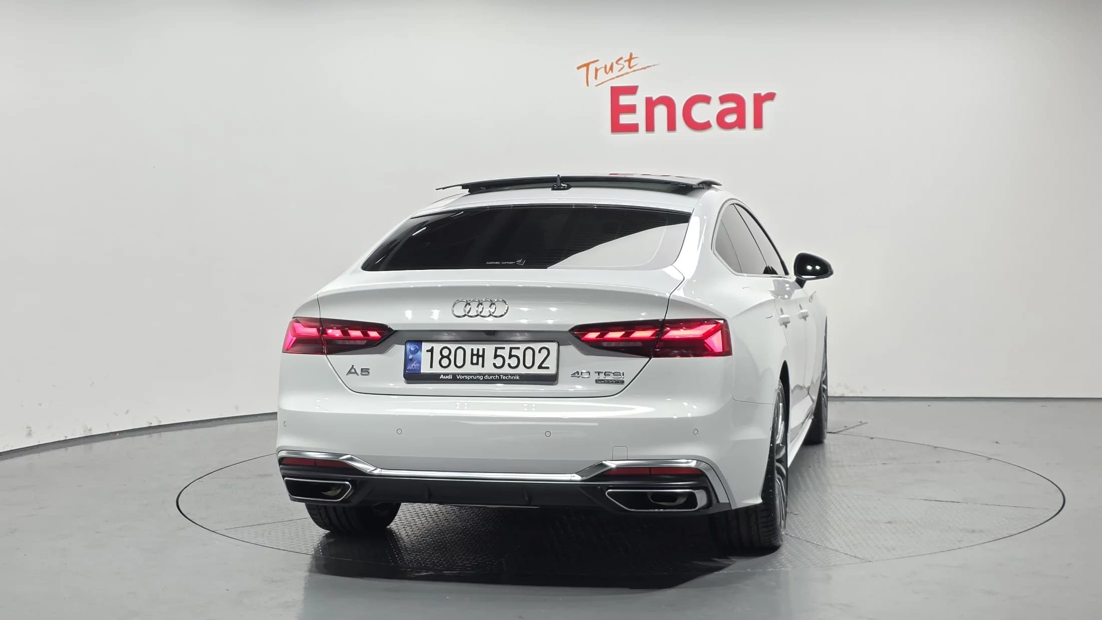 Audi A5 40 TFSI Quattro Premium Sportback, 2023 г. 7618 км. — фото 4