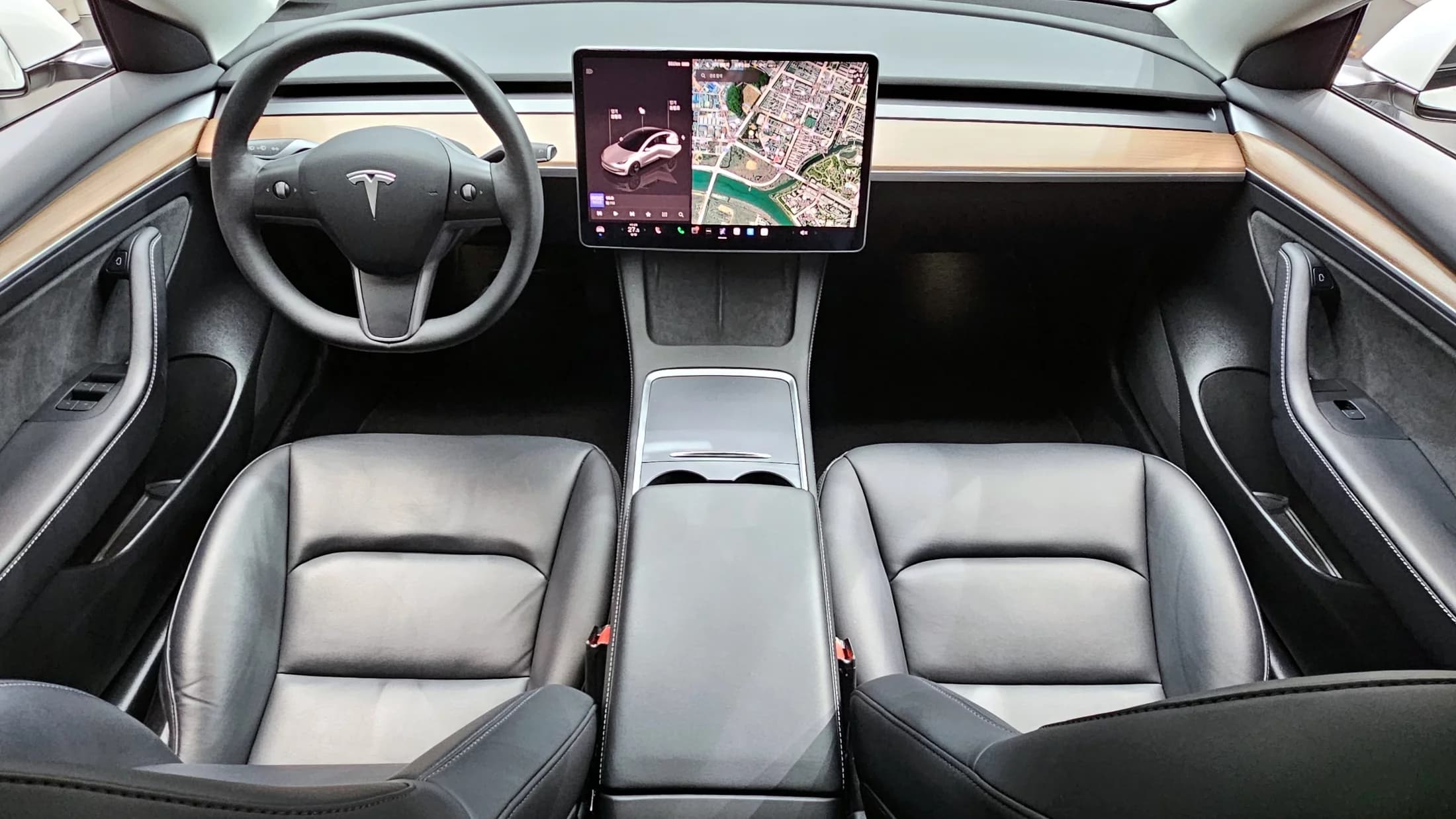 Tesla MODEL 3 Long Range, электромобиль, 2022 г. 30416 км. — фото 7